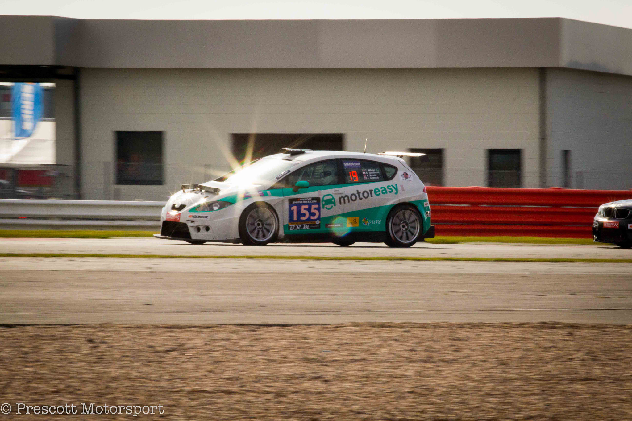 Canon EOS 1200D (EOS Rebel T5 / EOS Kiss X70 / EOS Hi) + Canon EF 70-200mm F4L USM sample photo. 24h series from silverstone 2016 photography