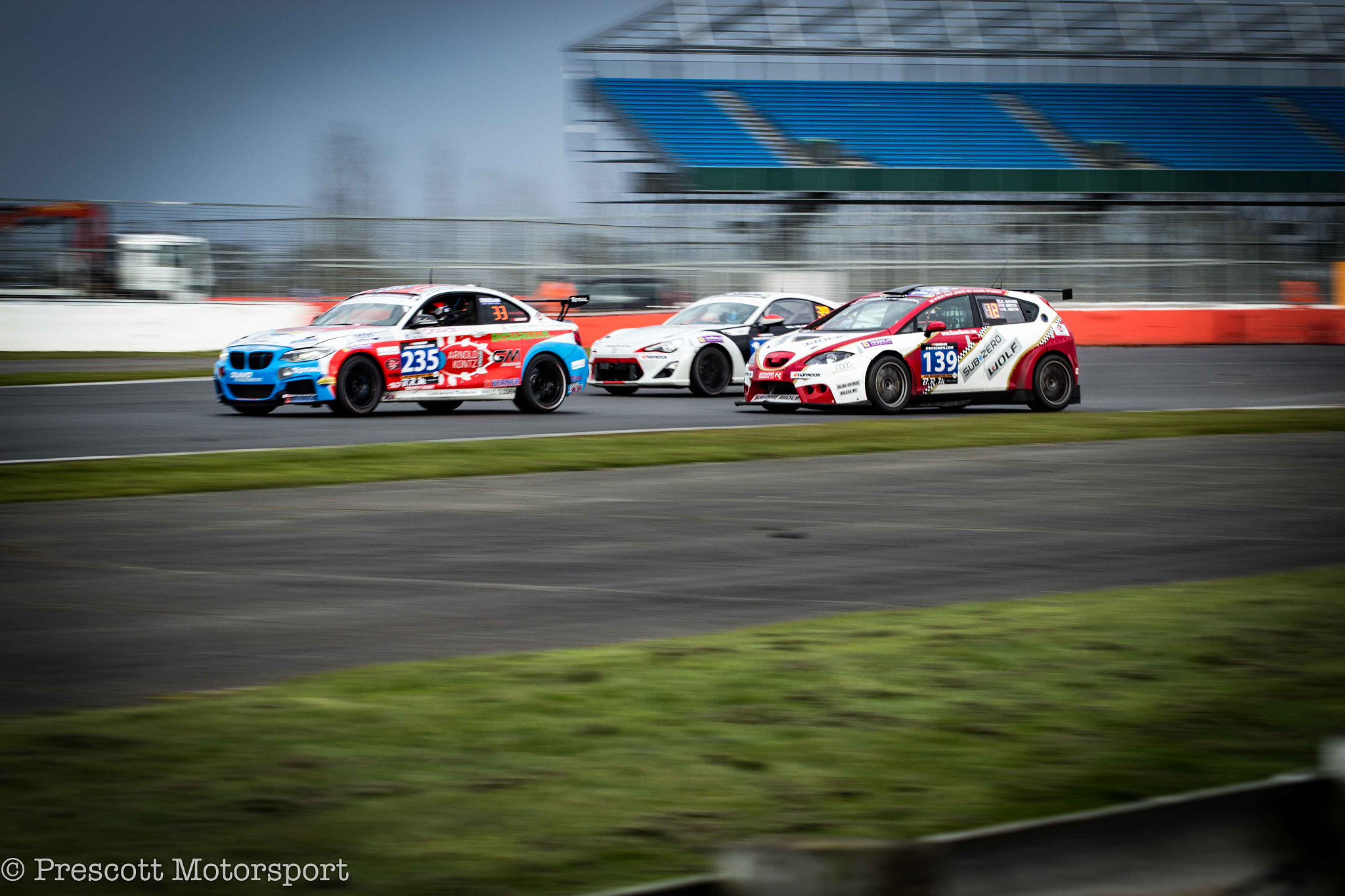 Canon EOS 1200D (EOS Rebel T5 / EOS Kiss X70 / EOS Hi) + Canon EF 70-200mm F4L USM sample photo. 24h series from silverstone 2016 photography