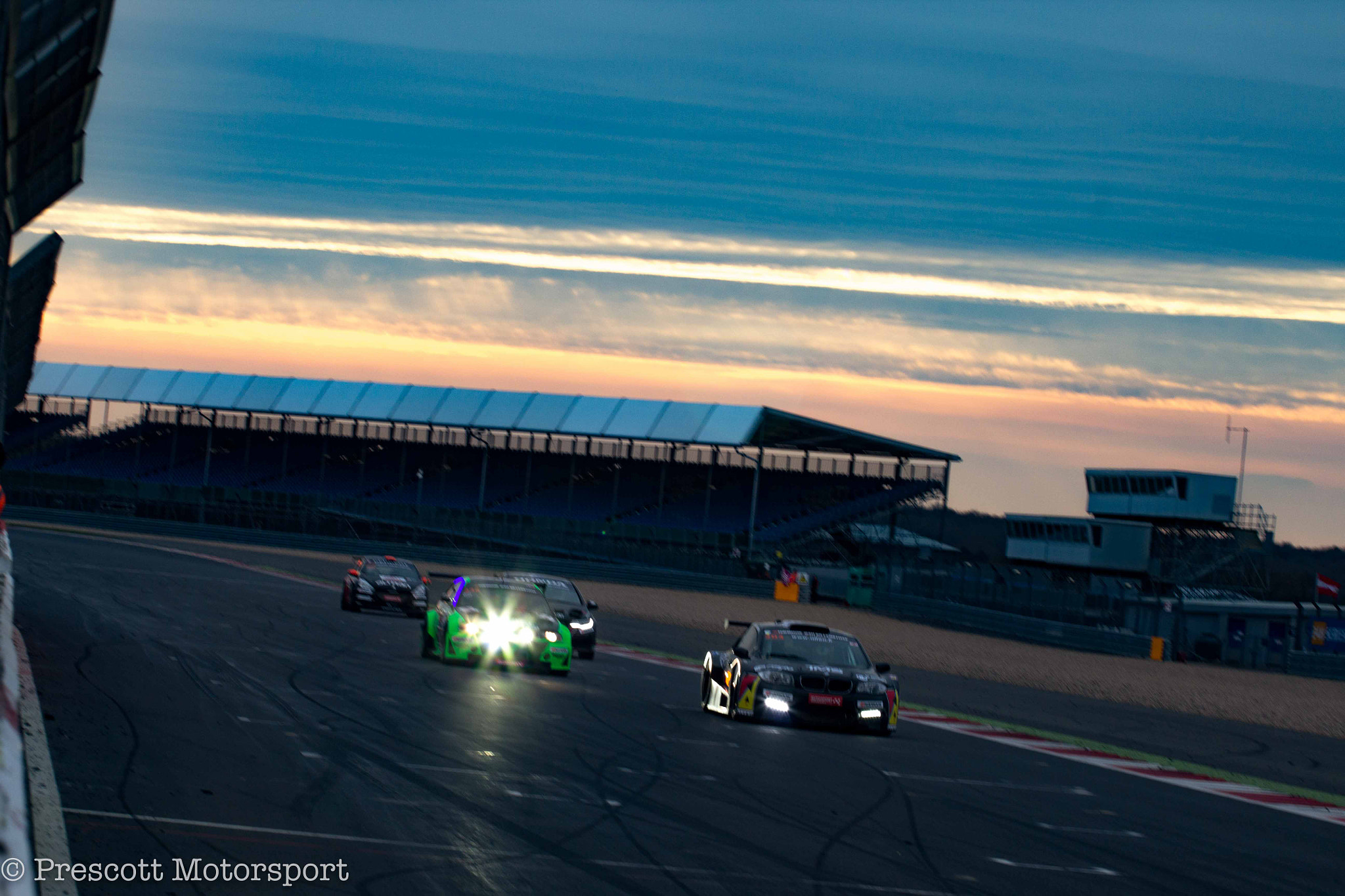 Canon EOS 1200D (EOS Rebel T5 / EOS Kiss X70 / EOS Hi) + Canon EF 70-200mm F4L USM sample photo. 24h series from silverstone 2016 photography