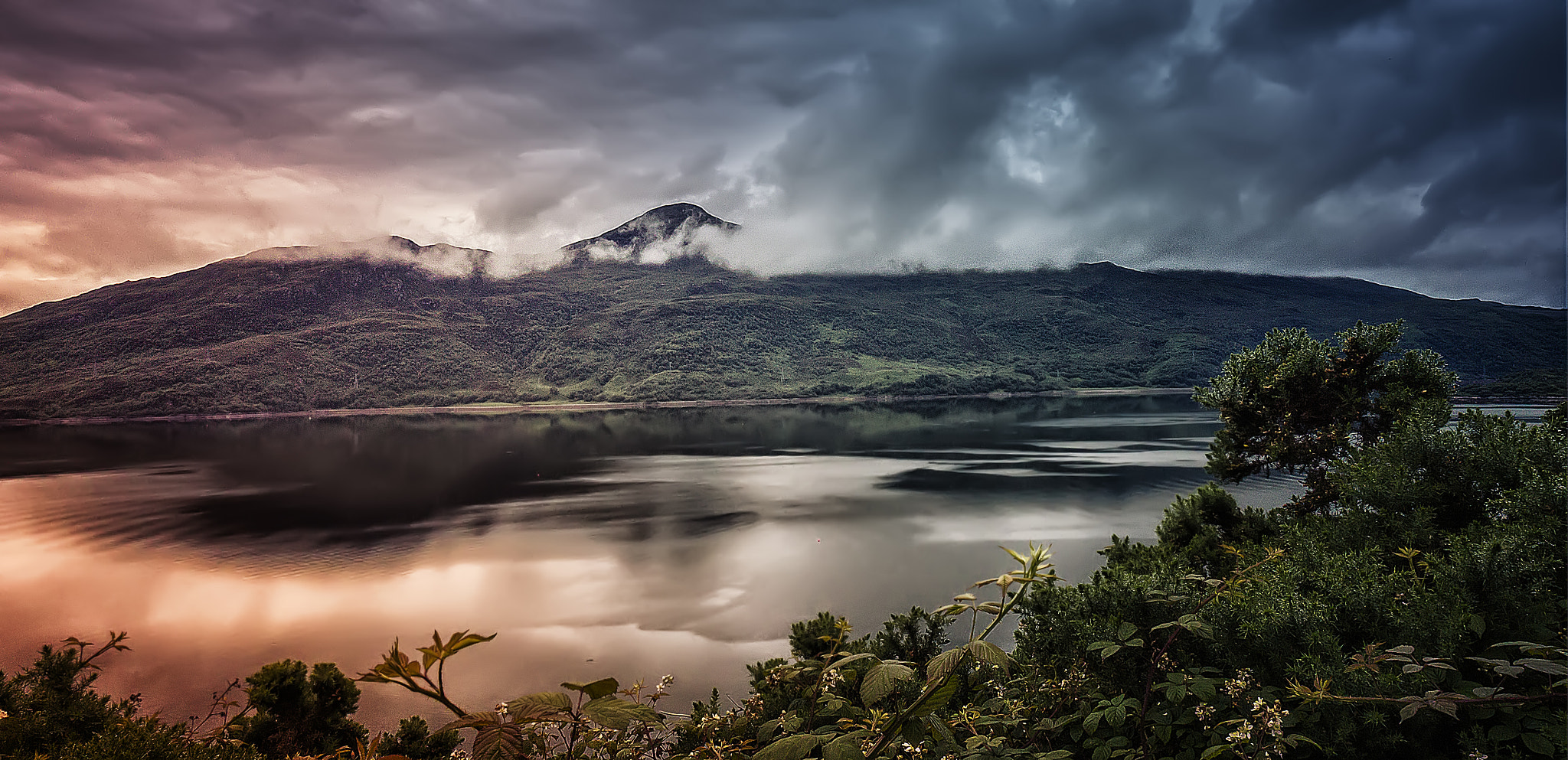 Sony Alpha NEX-3N + Sony E 10-18mm F4 OSS sample photo. Gloomy scottish sky photography