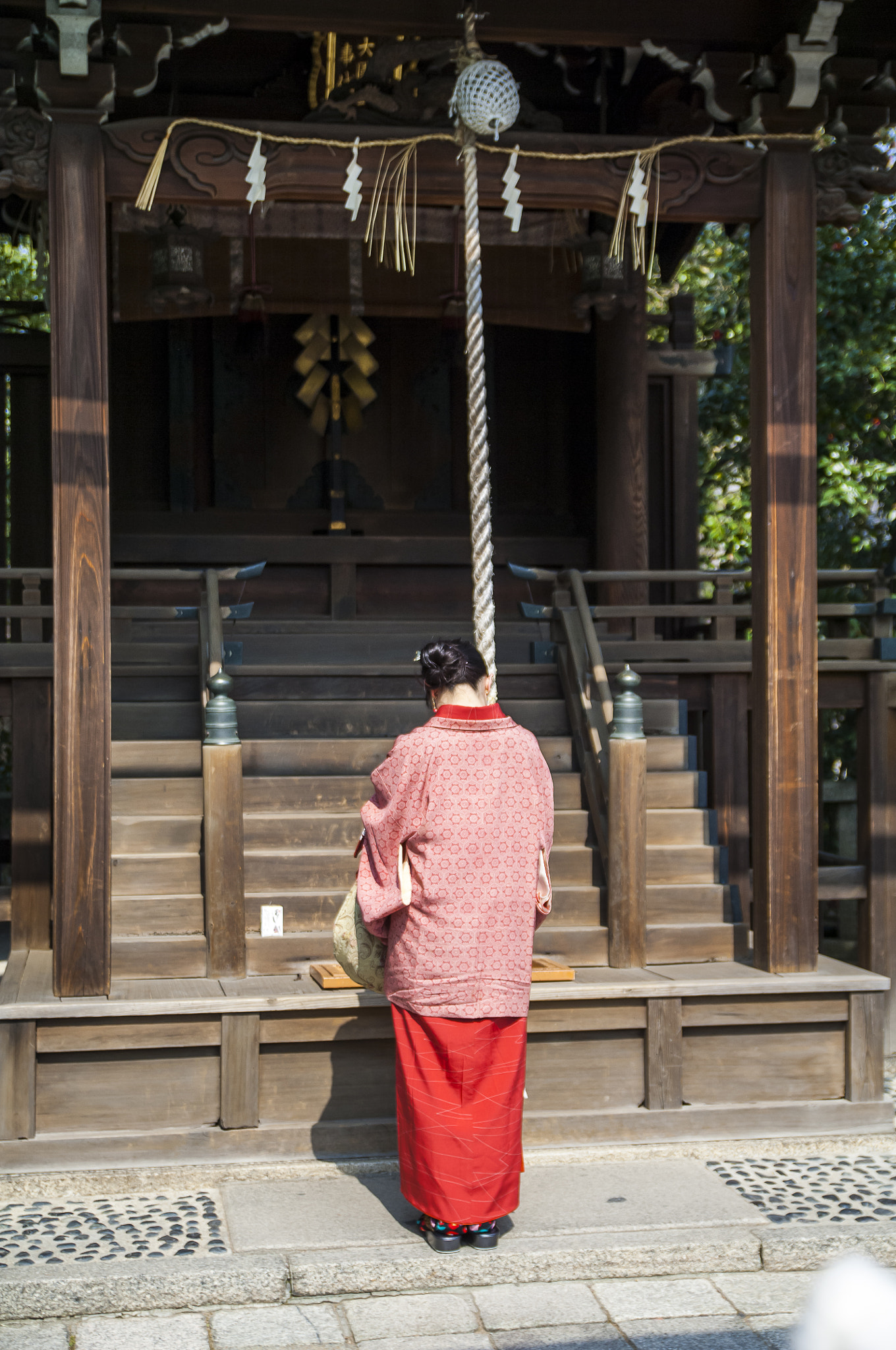 Nikon D2X + Sigma 18-50mm F2.8 EX DC Macro sample photo. 20160227_kyoto(yasaka shirine) photography