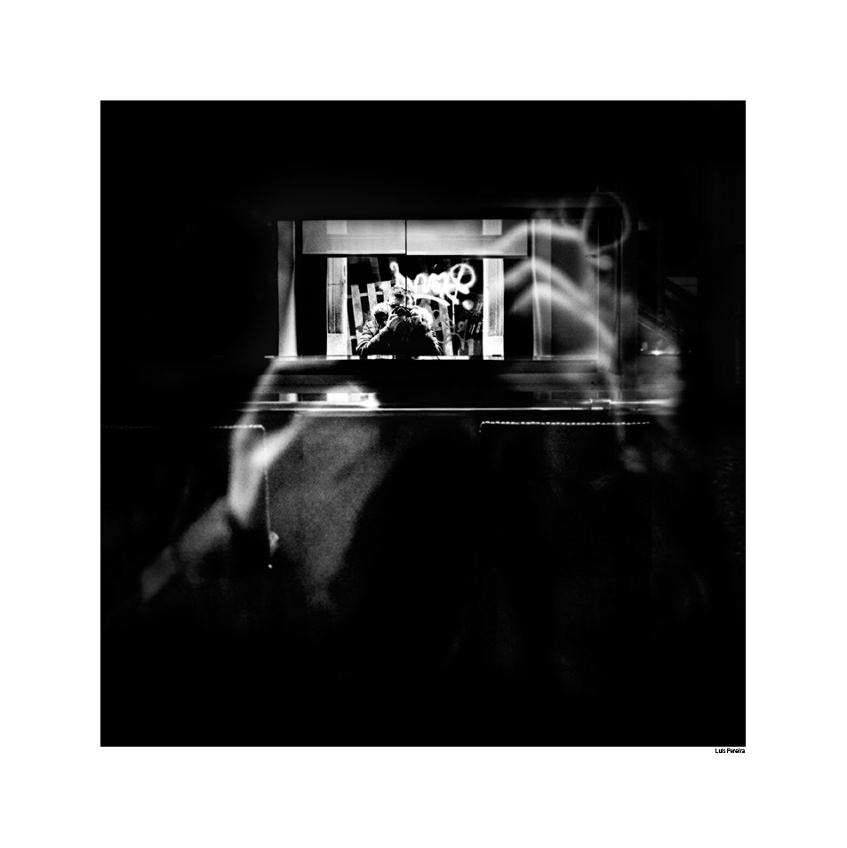 Olympus OM-D E-M5 + Sigma 30mm F2.8 EX DN sample photo. Reflexiones... photography