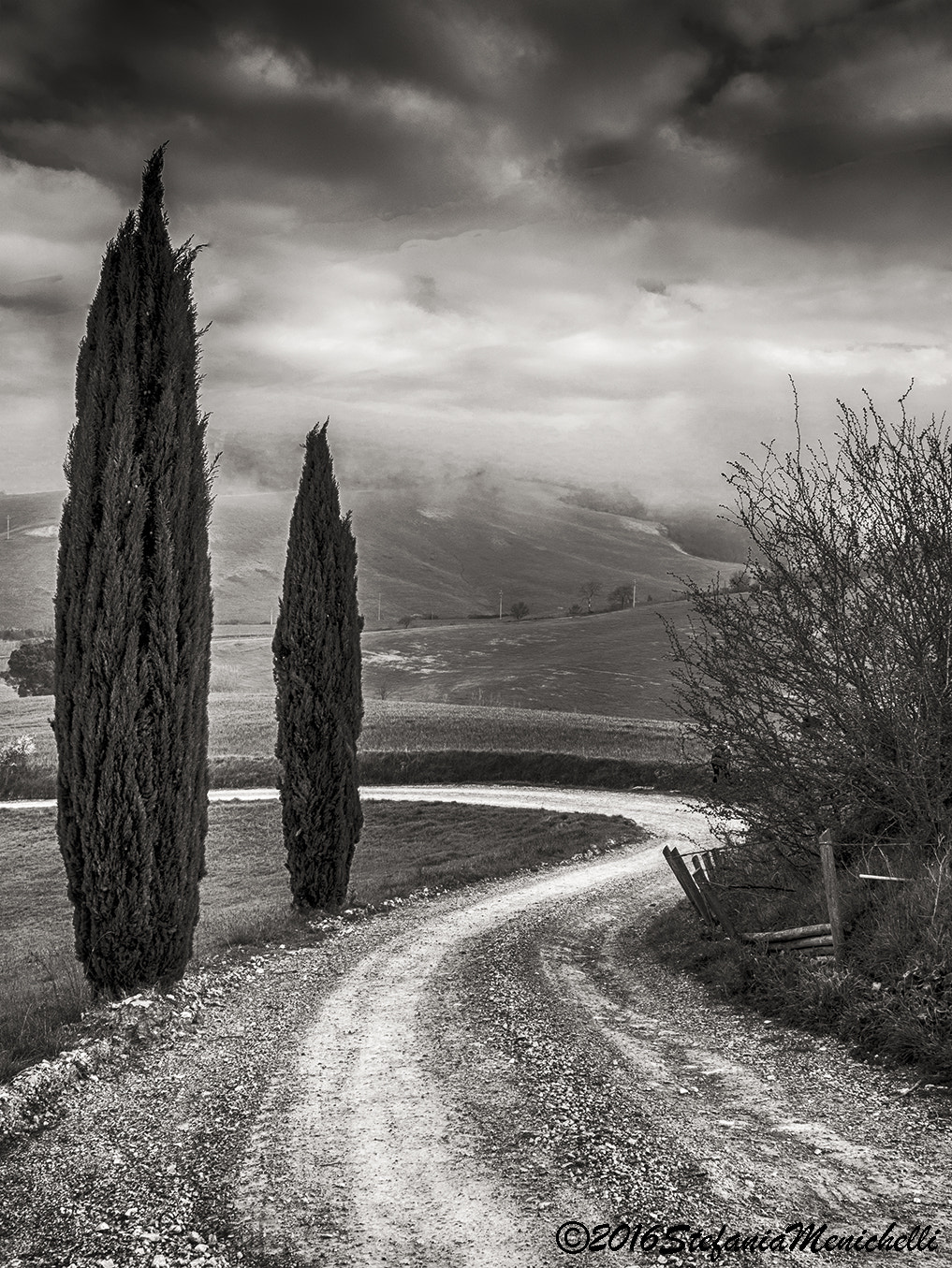 Sigma 17-70mm F2.8-4 DC Macro OS HSM | C sample photo. Pioggia in arrivo photography