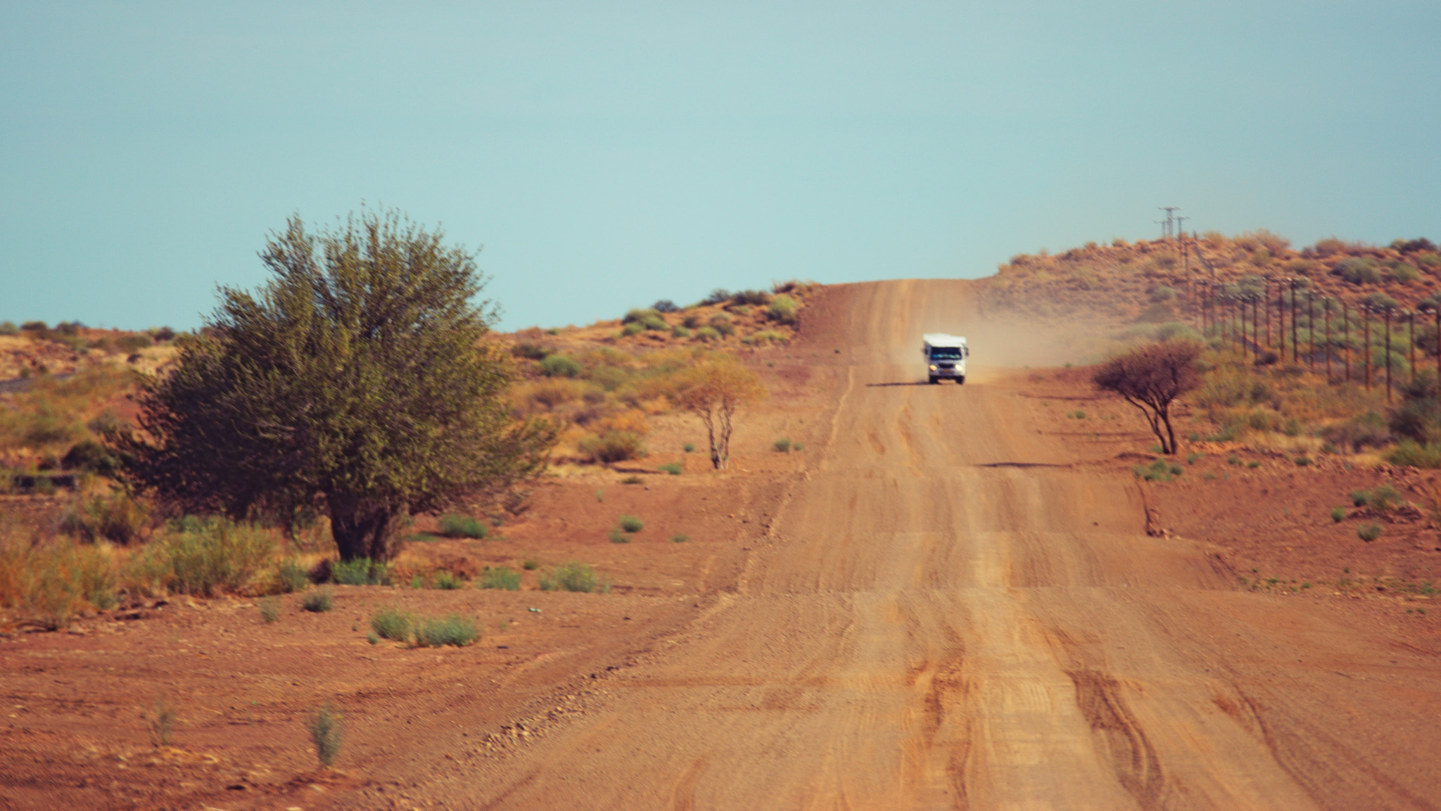 Pentax K-3 + Sigma EX APO 100-300mm F4 IF sample photo. Breaking bad photography