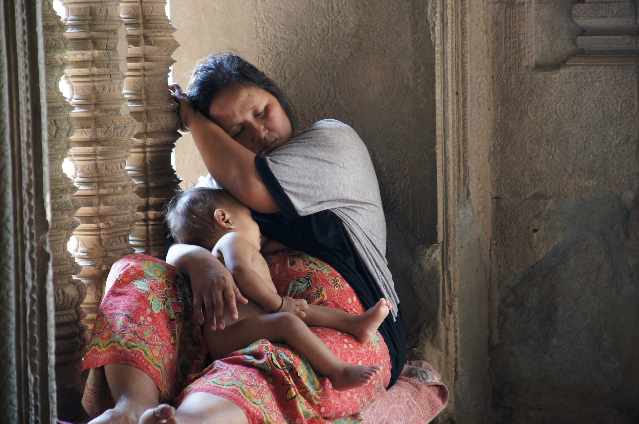Sony Alpha DSLR-A580 sample photo. Angkor wat photography