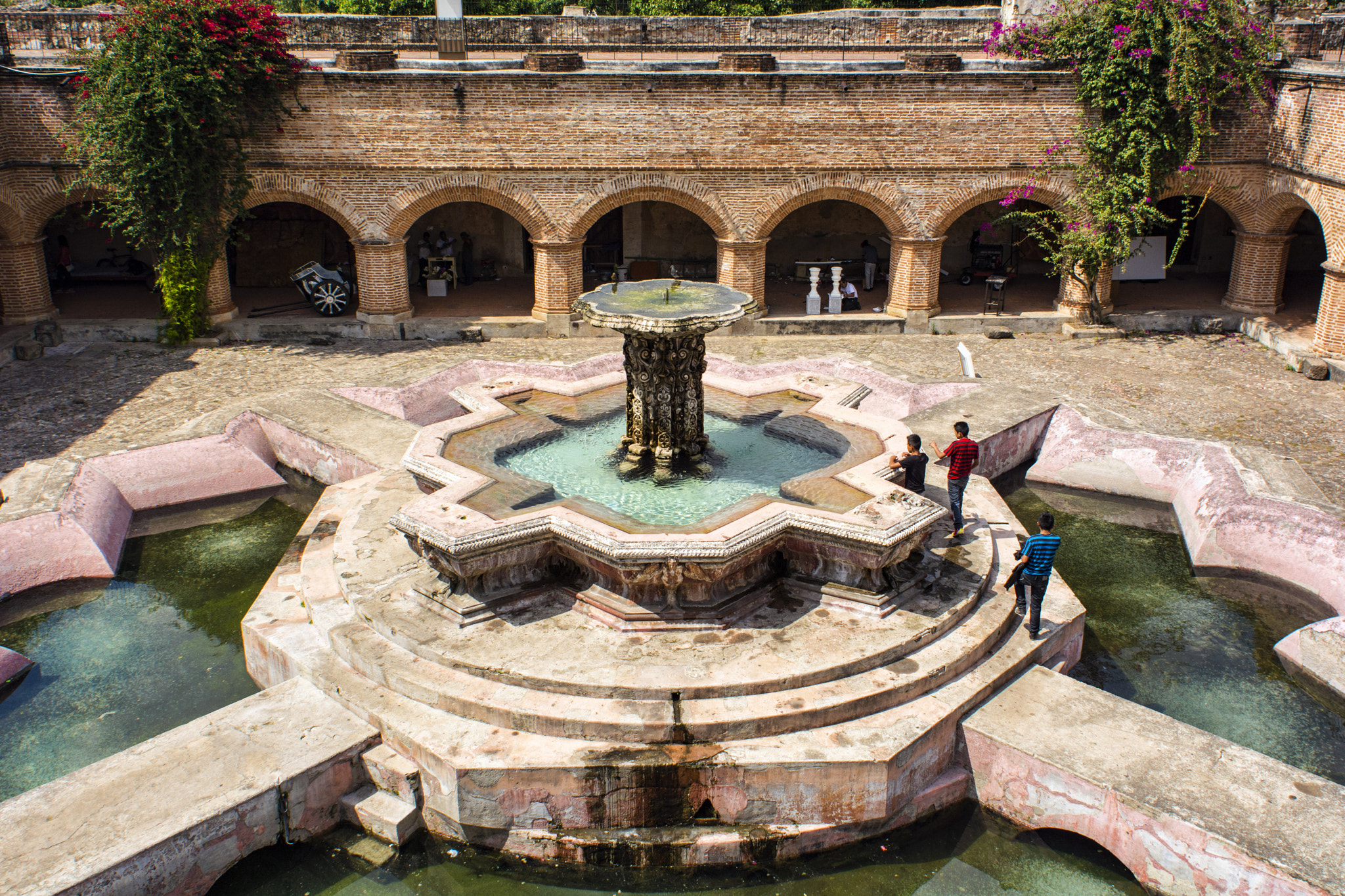 Nikon D7100 + Nikon AF Nikkor 20mm F2.8D sample photo. Convento de la merced photography