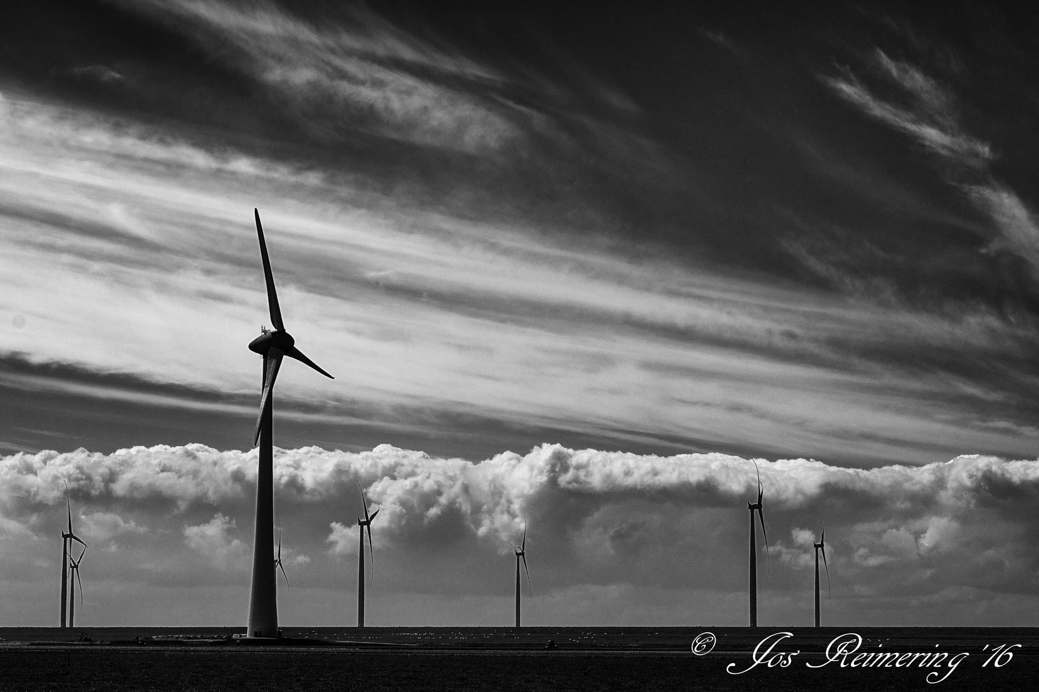 Nikon D7100 + Sigma 24-70mm F2.8 EX DG Macro sample photo. Dutch windmills 2.0 photography