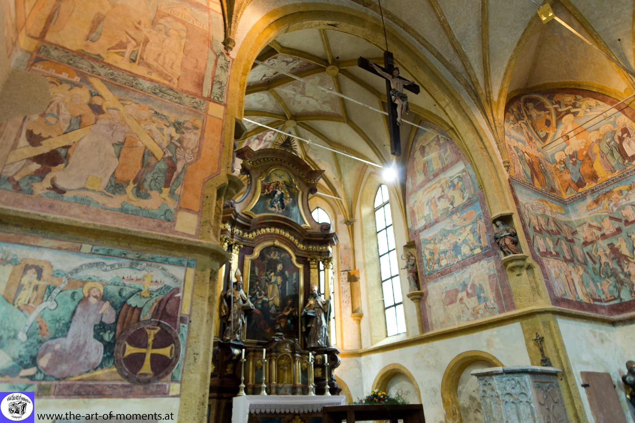 Minolta AF 28-80mm F3.5-5.6 II sample photo. Church photography