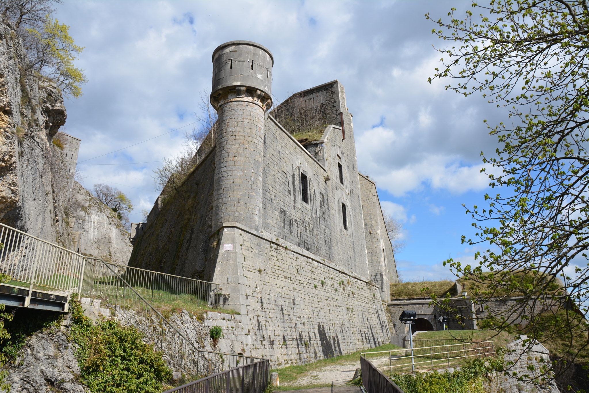 Sigma 17-70mm F2.8-4 DC Macro OS HSM | C sample photo. Fort  l'  ecluse  du  haut  france   01 photography
