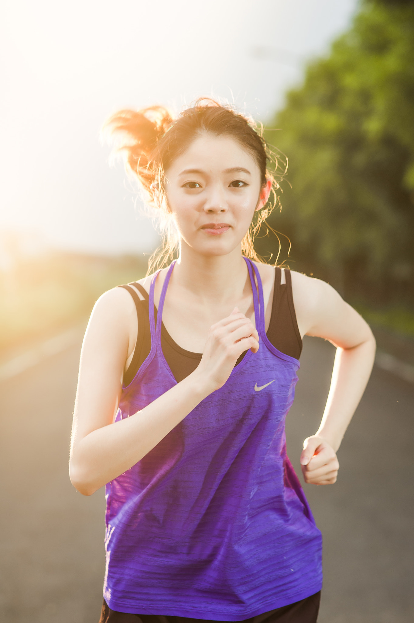 Nikon D3S + Sigma 85mm F1.4 EX DG HSM sample photo. Run the day photography