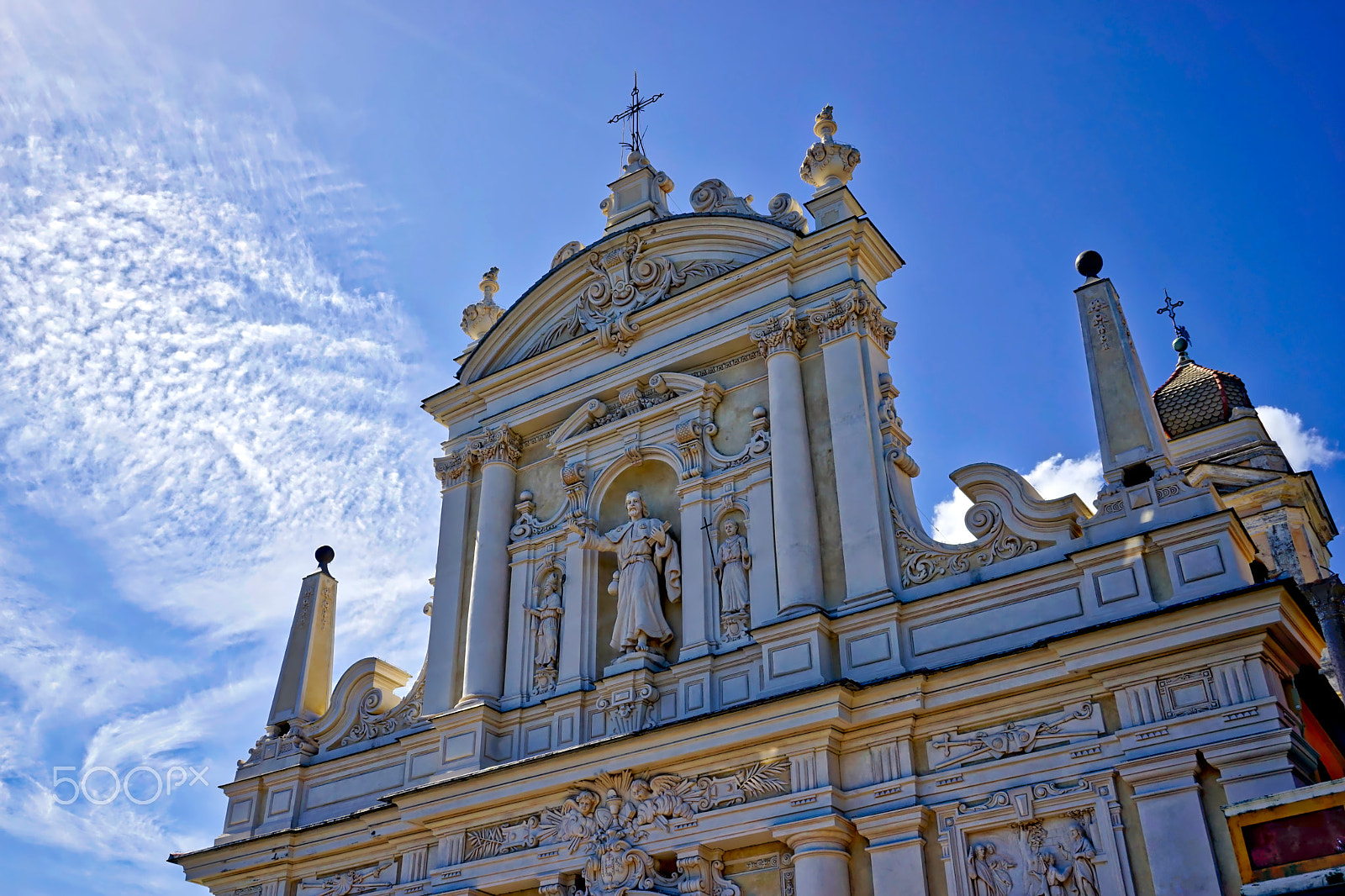 Sony a7 + Sony Vario-Tessar T* FE 16-35mm F4 ZA OSS sample photo. Church of santa margherita ligure photography