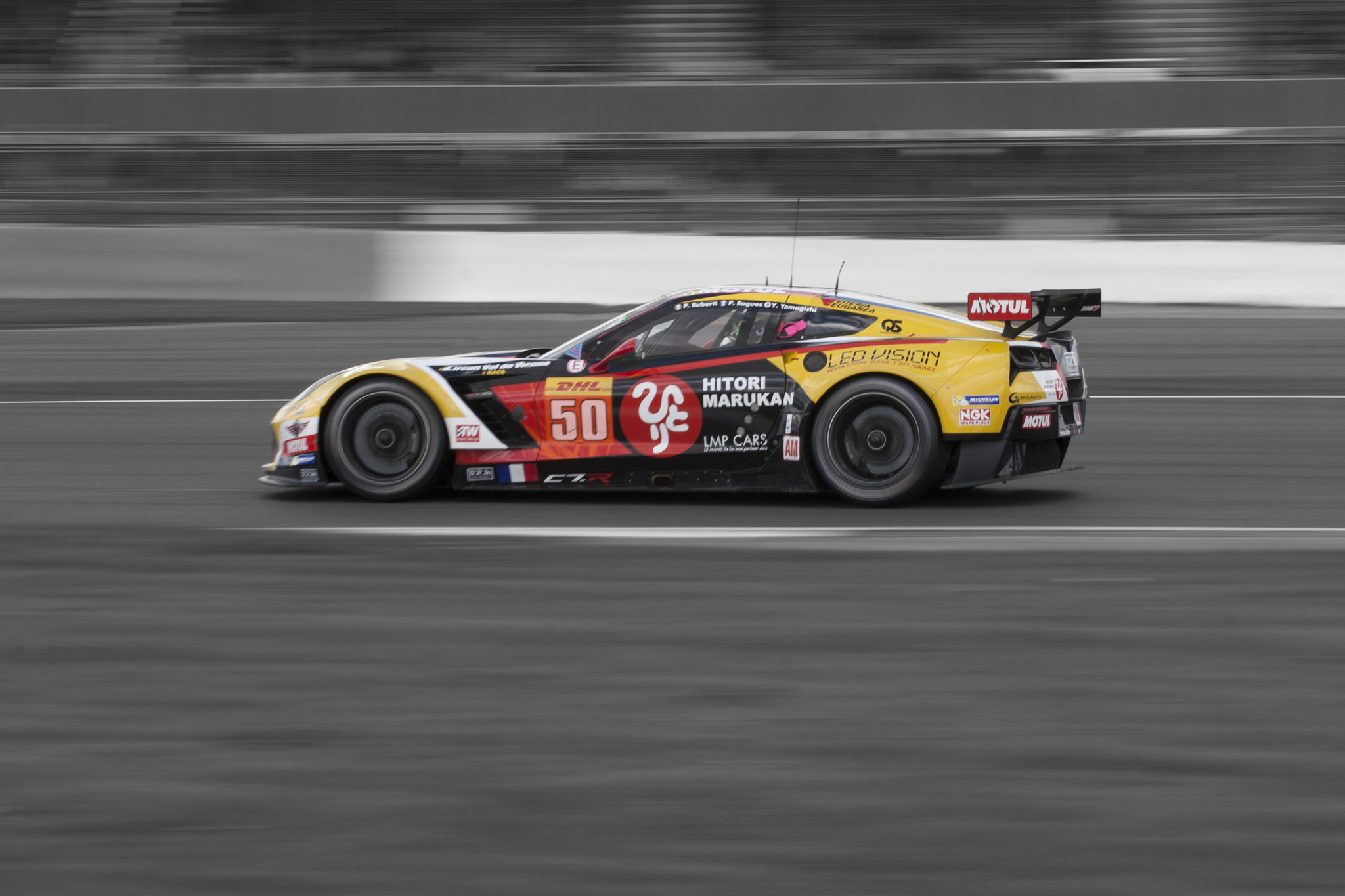 Canon EOS 30D + Canon EF 70-200mm F4L USM sample photo. Corvette recolour photography