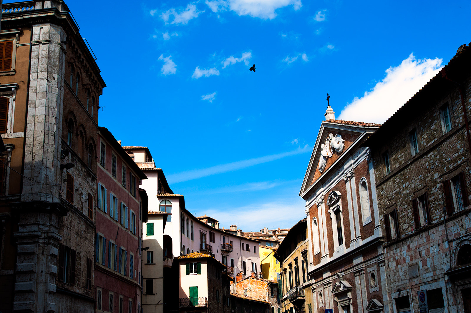 Nikon D700 + Sigma 24-105mm F4 DG OS HSM Art sample photo. Lights and shadows of perugia photography