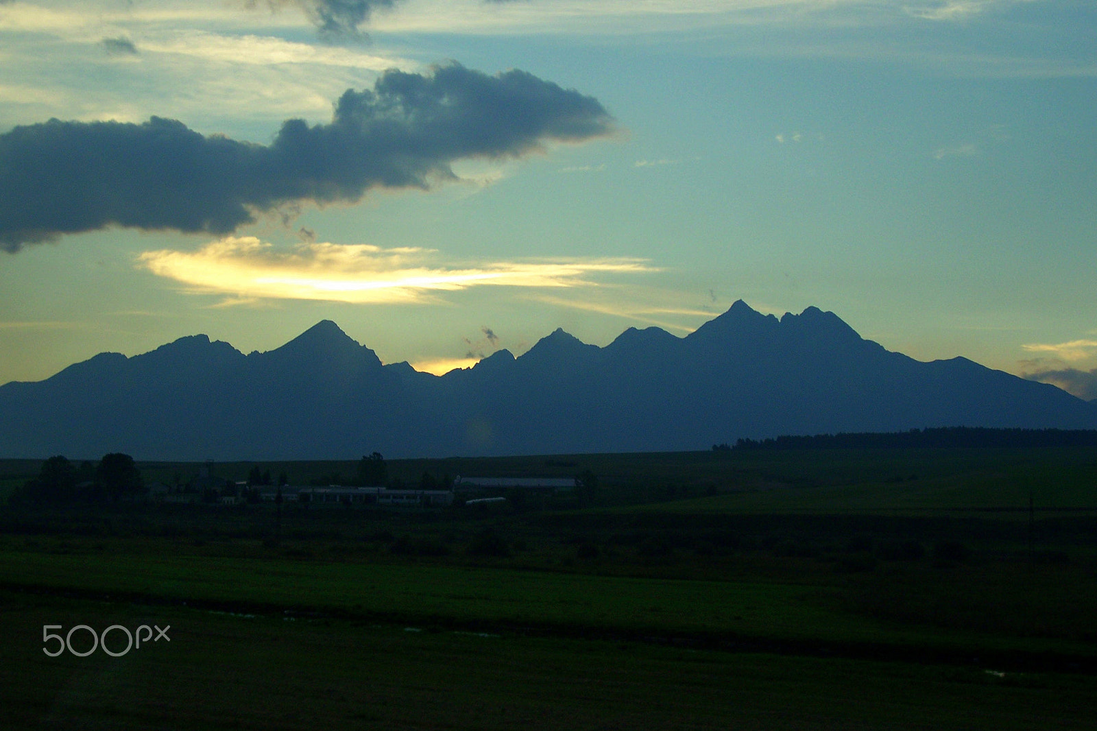Kodak C663 ZOOM DIGITAL CAMERA sample photo. Slovakia - view of the tatras photography