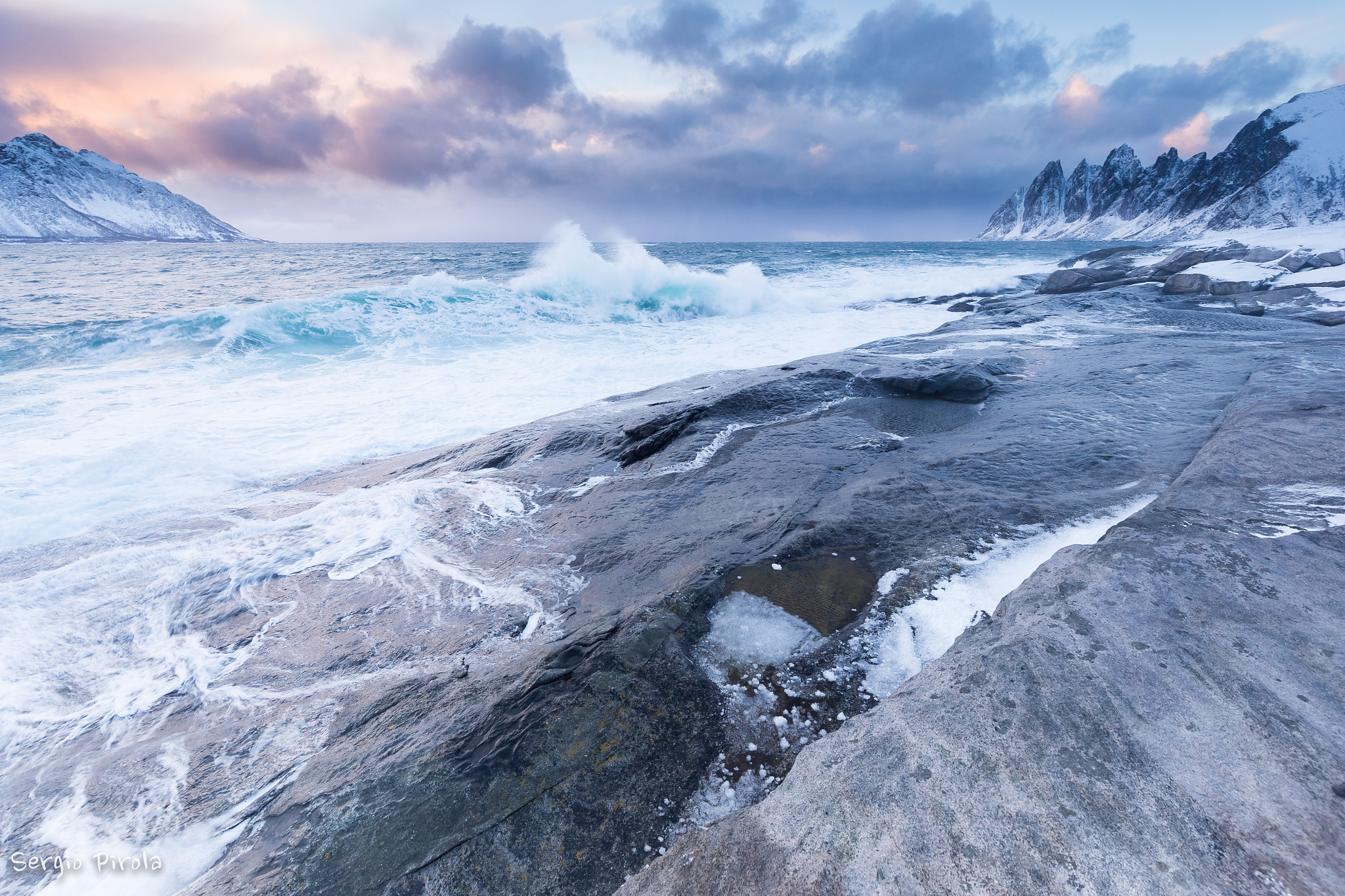 Canon EOS-1D X + Canon EF 16-35mm F4L IS USM sample photo. Dent du diable photography