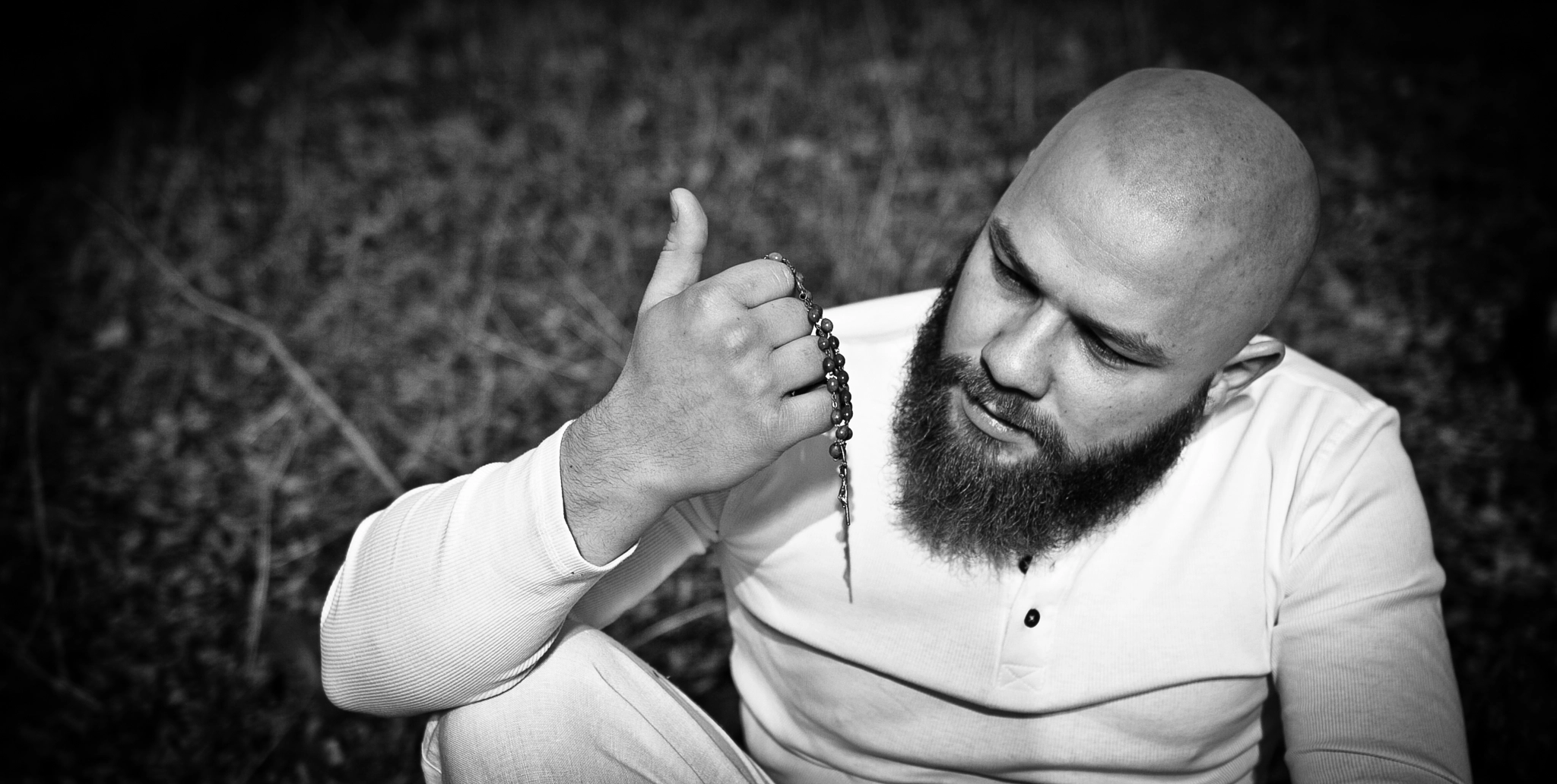 Sigma 18-35mm f/1.8 DC HSM sample photo. Priest photography