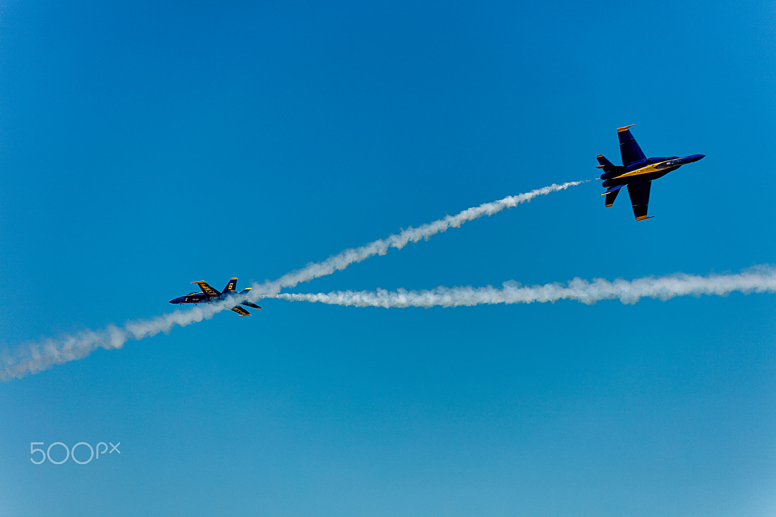 Canon EOS 5DS sample photo. Blue angle 5 and 6 flying passing photography