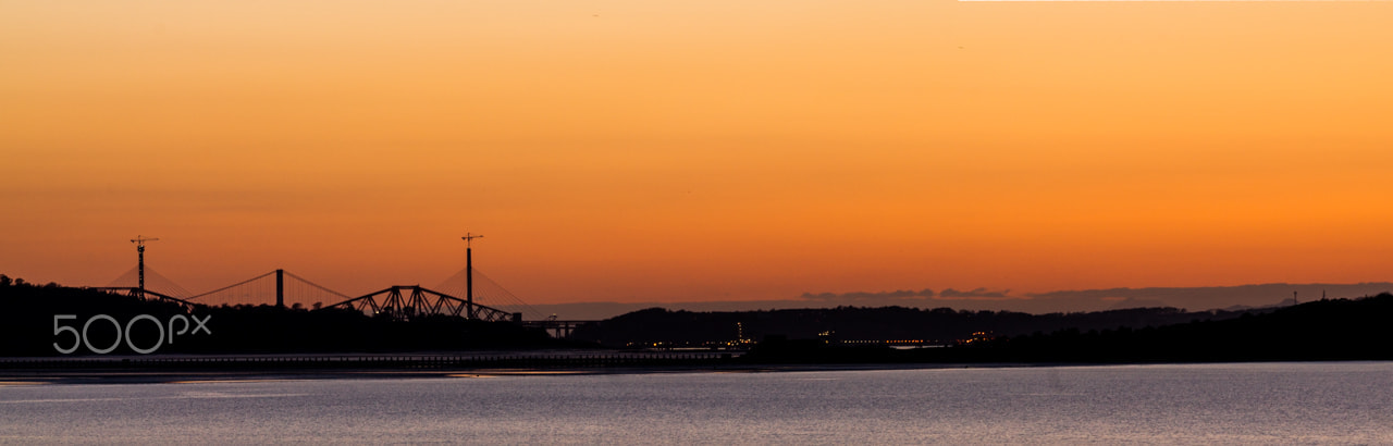 Sony Alpha DSLR-A550 sample photo. Crammond harbour photography