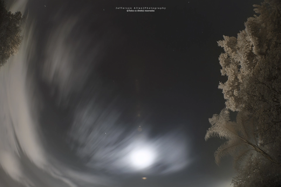 Canon EF 8-15mm F4L Fisheye USM sample photo. Testing infrared photography