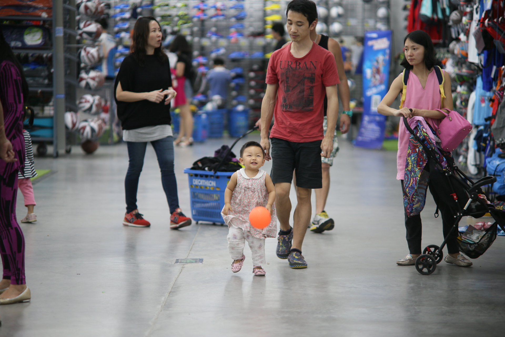 Canon EF 28-70mm f/3.5-4.5 sample photo. Children photography