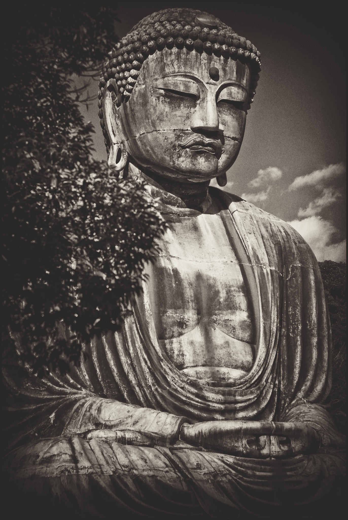 Pentax K100D + Pentax smc FA 50mm F1.4 sample photo. Daibutsu. kamakura, japan. photography