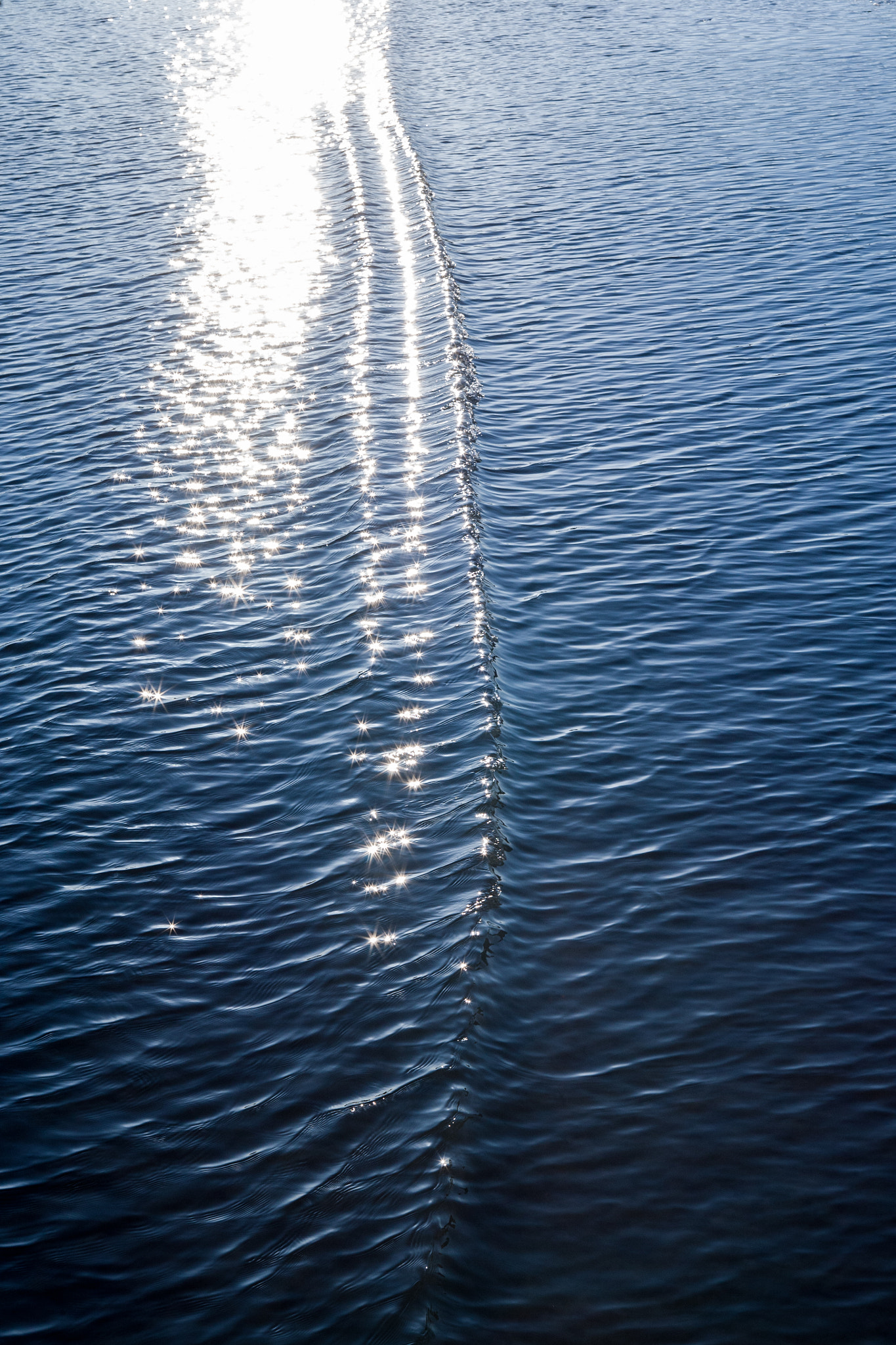 Canon EOS 5D + EF28-70mm f/2.8L USM sample photo. Wave photography