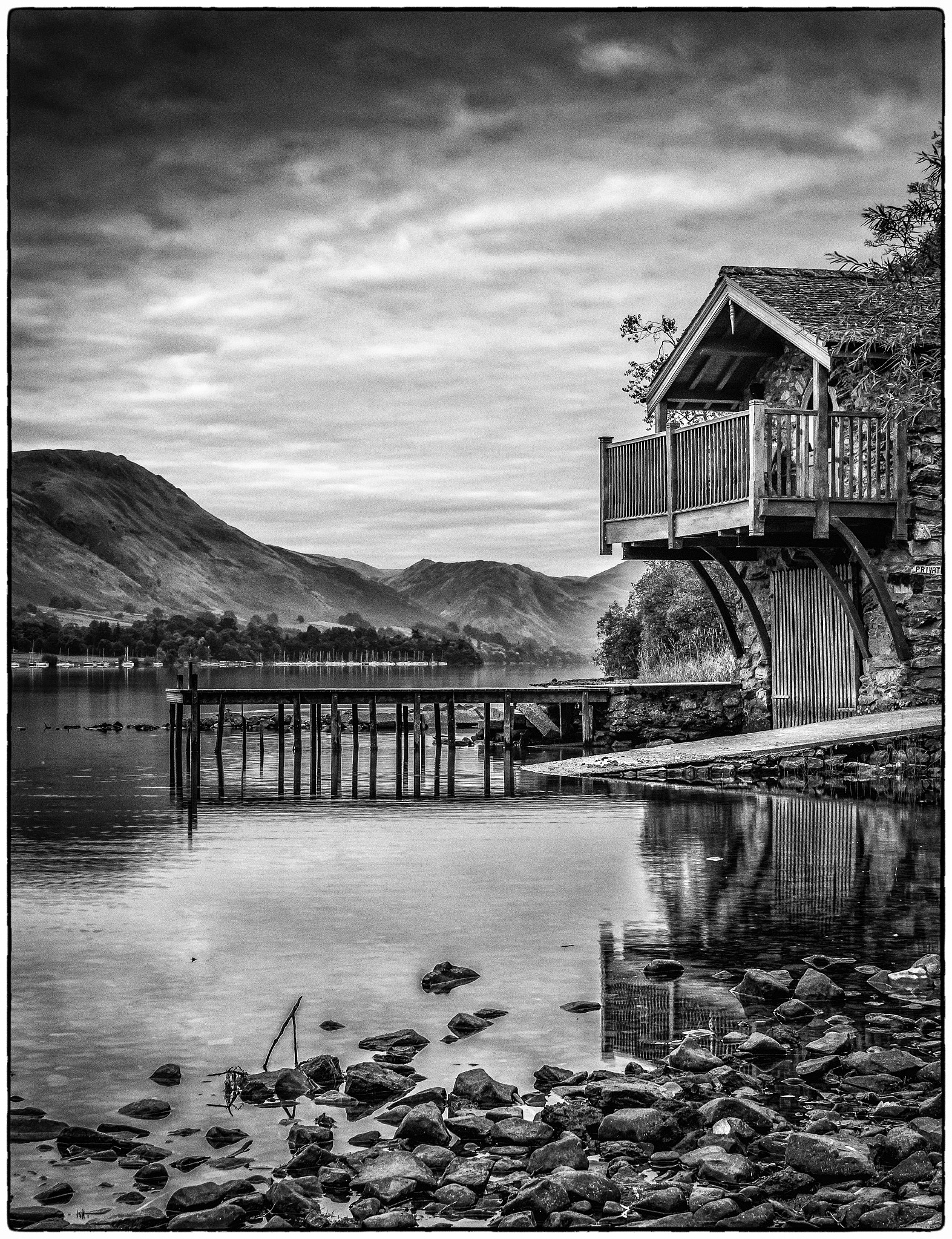 Pentax smc DA 16-45mm F4 ED AL sample photo. The boathouse photography