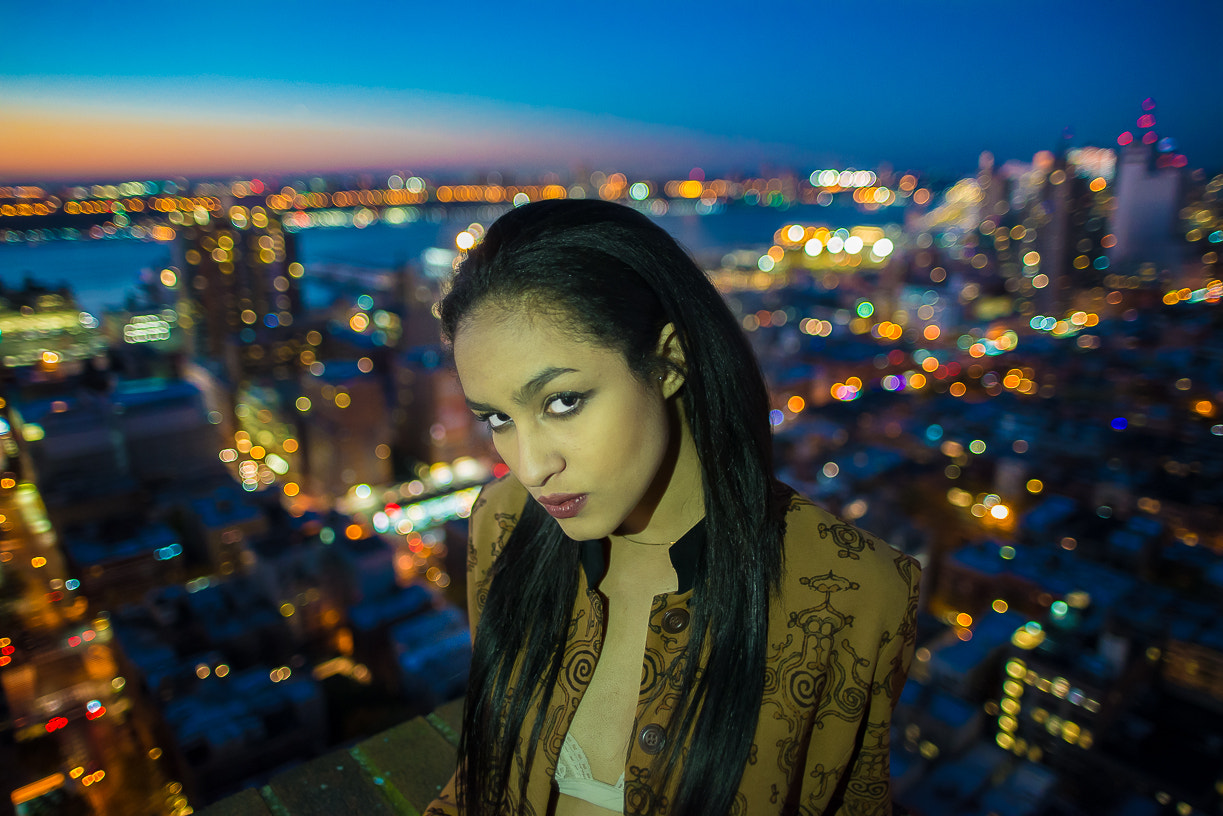 Nikon D600 + Sigma 24mm F1.8 EX DG Aspherical Macro sample photo. Late night bokeh mood photography
