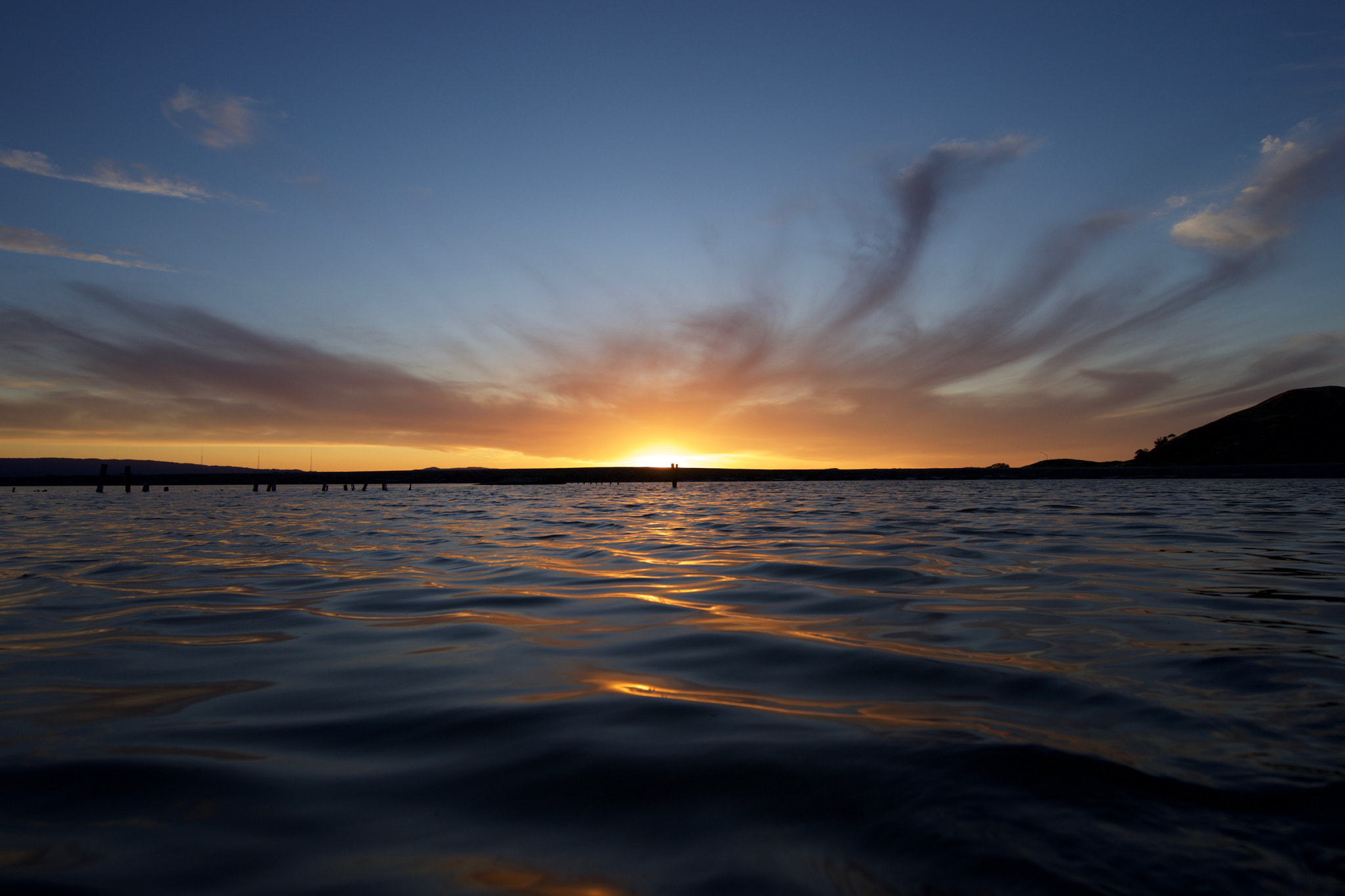 Sony Vario-Tessar T* FE 16-35mm F4 ZA OSS sample photo. East bay sunset photography