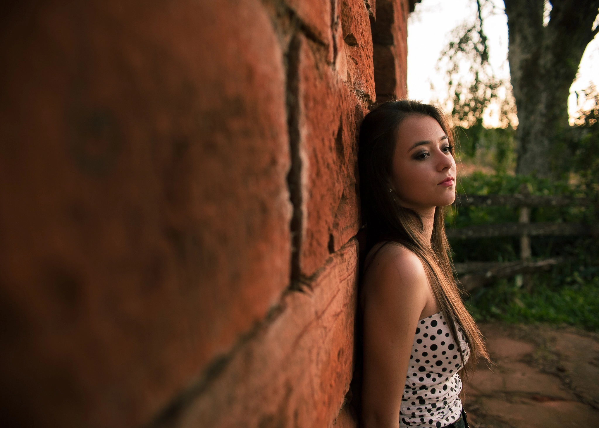 Canon EOS 5D + Sigma 30mm F1.4 EX DC HSM sample photo. Gabrieli on the wall photography
