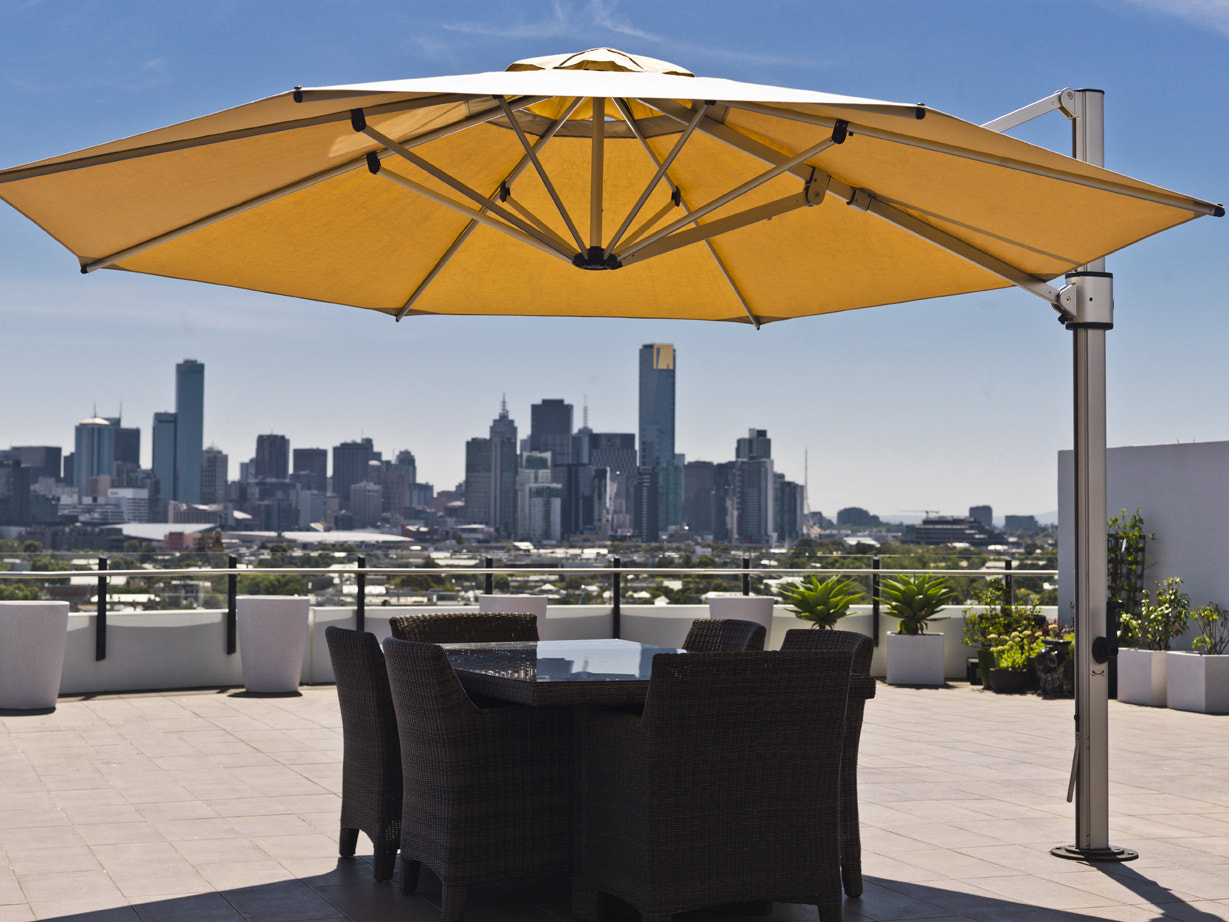 Hasselblad H3D sample photo. Stylish cantilever umbrellas for garden and pool photography