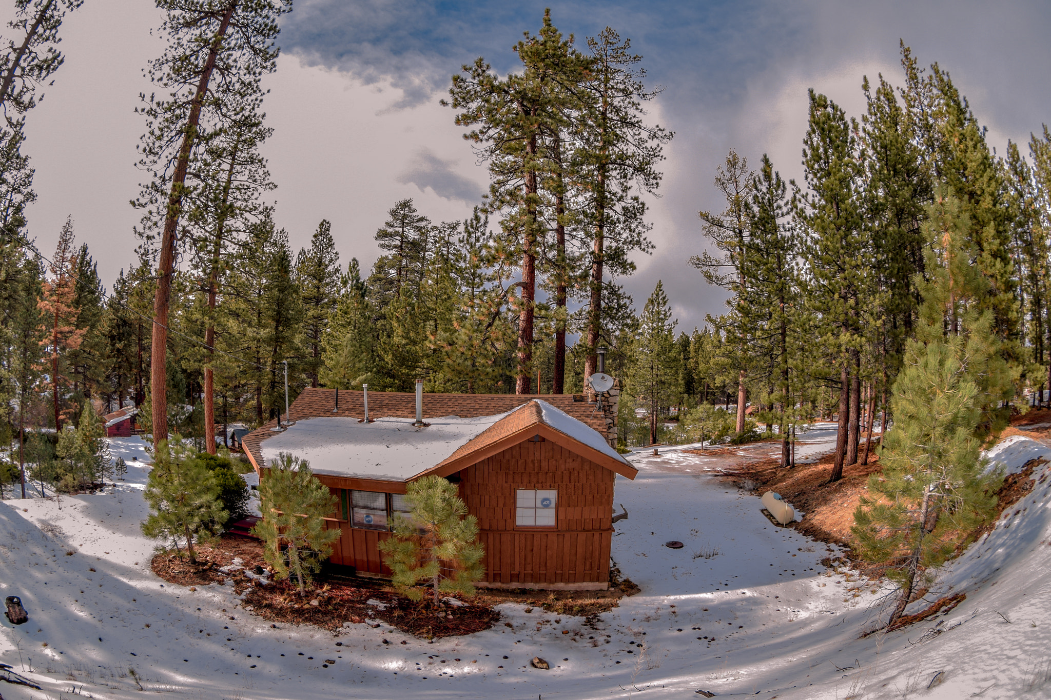 Nikon AF DX Fisheye-Nikkor 10.5mm F2.8G ED sample photo. Big bear city, ca. photography