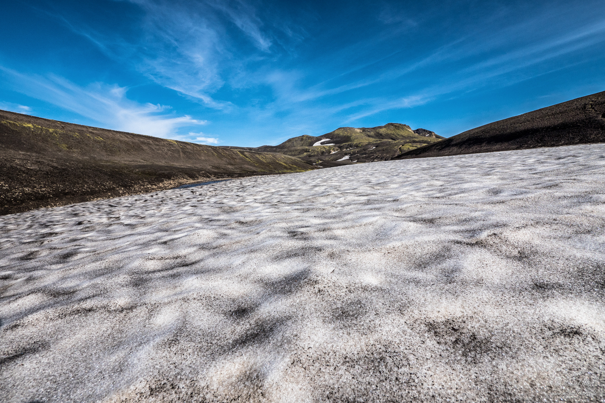 Panasonic Lumix G Vario 7-14mm F4 ASPH sample photo. Snowfield in august, iceland photography