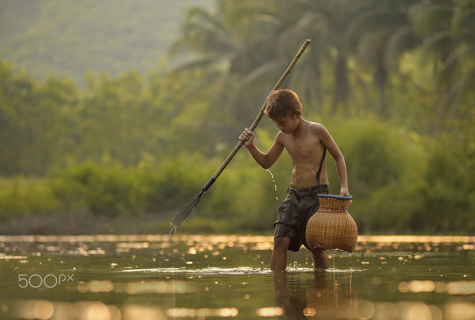 Nikon AF-Nikkor 80-200mm F2.8D ED sample photo. Young fisherman photography