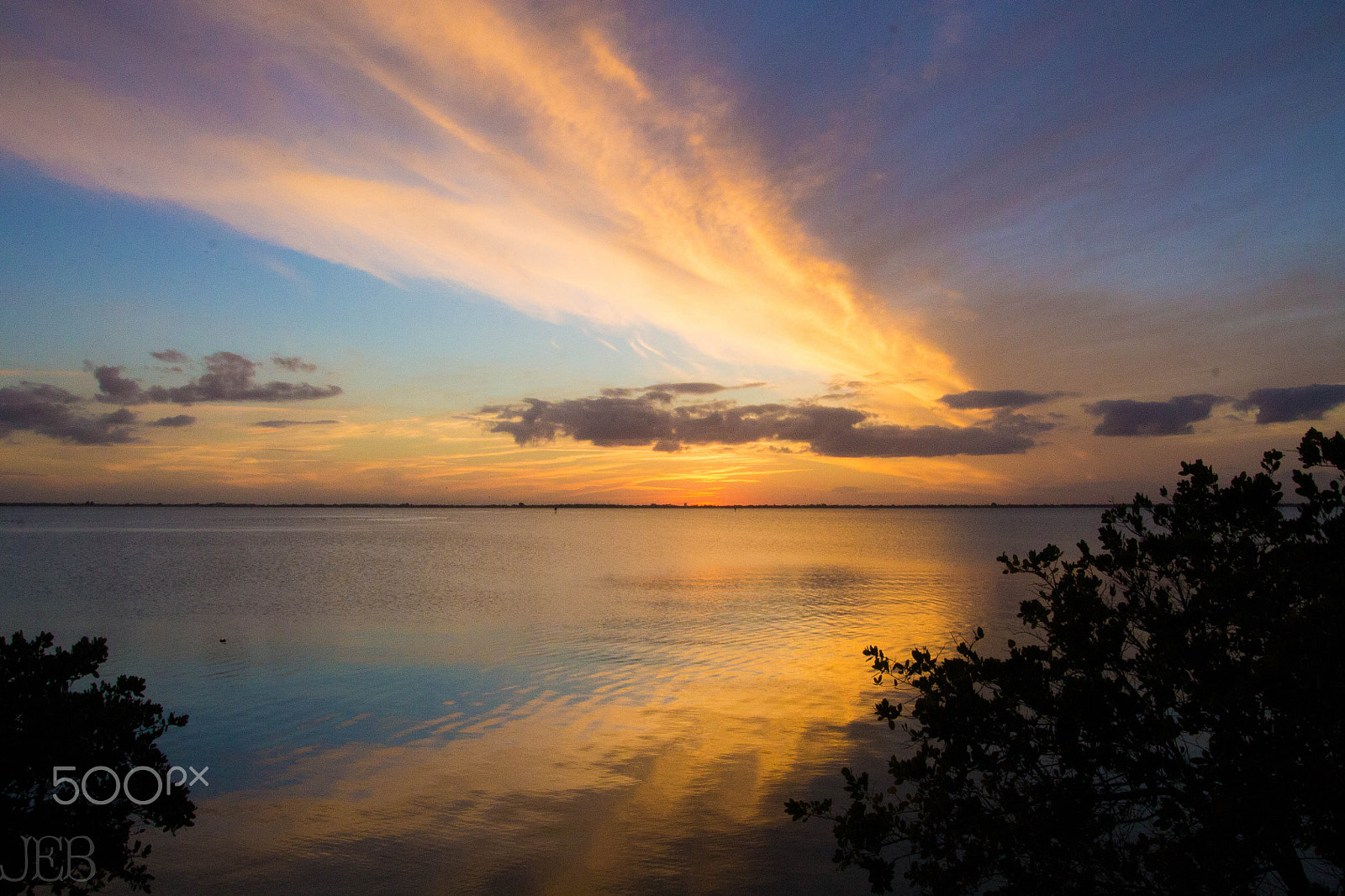 Canon EOS 1100D (EOS Rebel T3 / EOS Kiss X50) sample photo. Banana river sunset photography