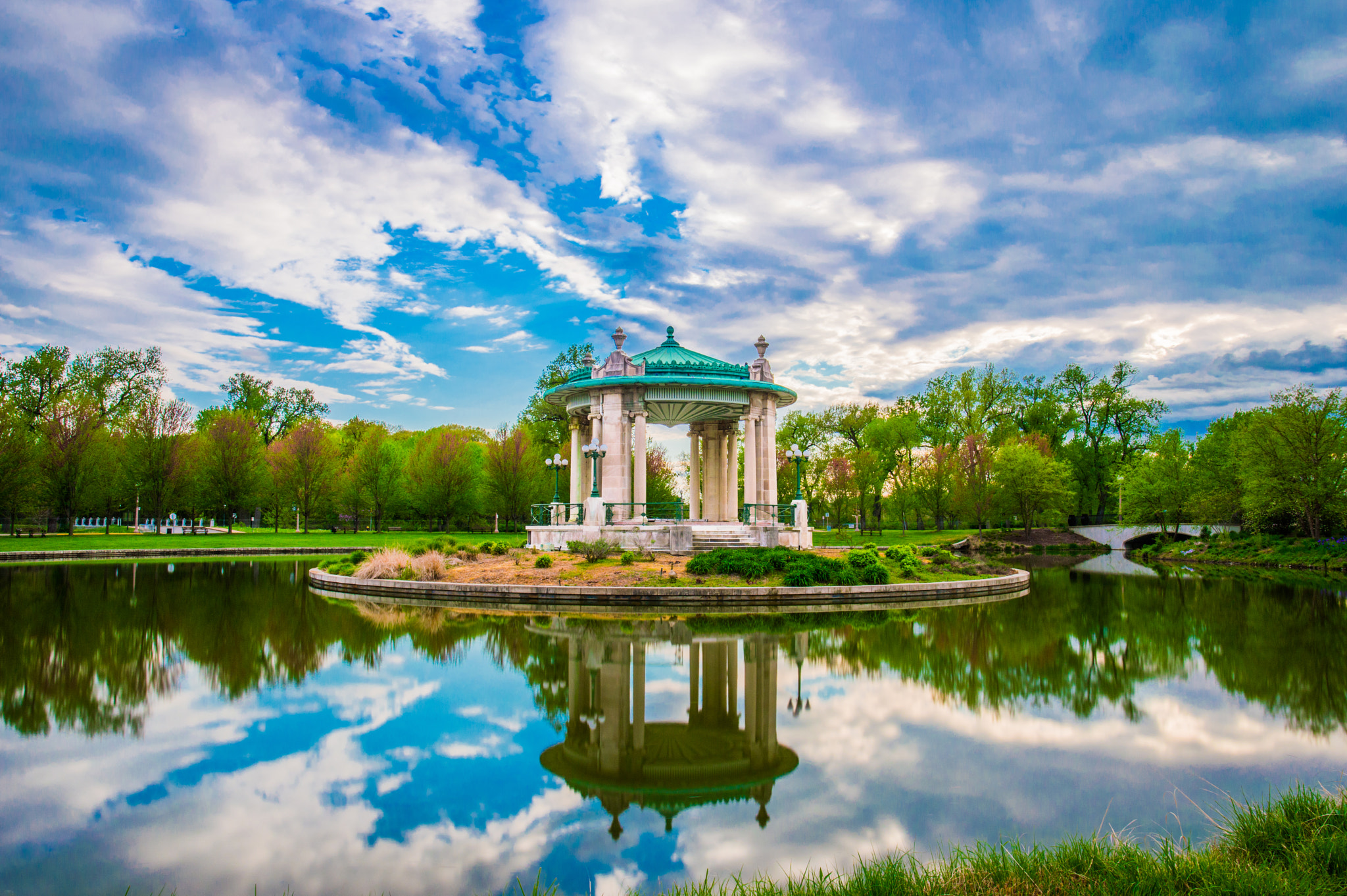 Nikon D3200 + Samyang 16mm F2 ED AS UMC CS sample photo. The pagoda circle photography