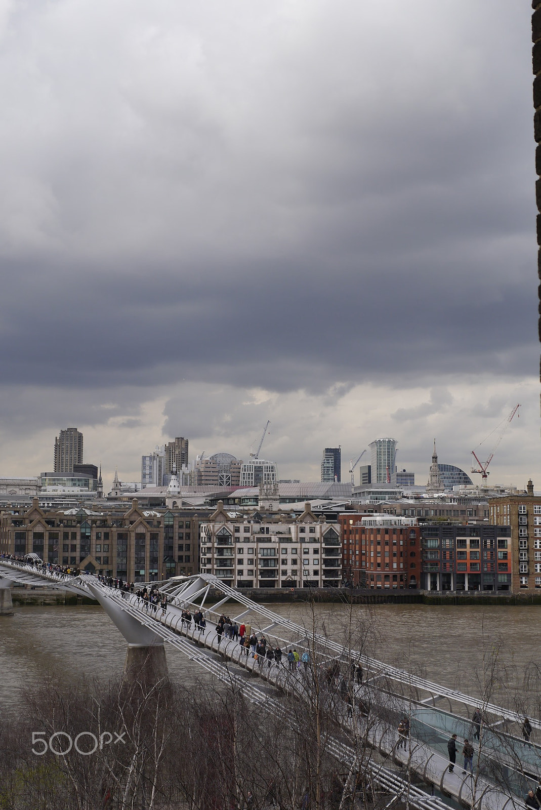 Panasonic Lumix DMC-GX1 + Panasonic Leica DG Summilux 25mm F1.4 II ASPH sample photo. London photography