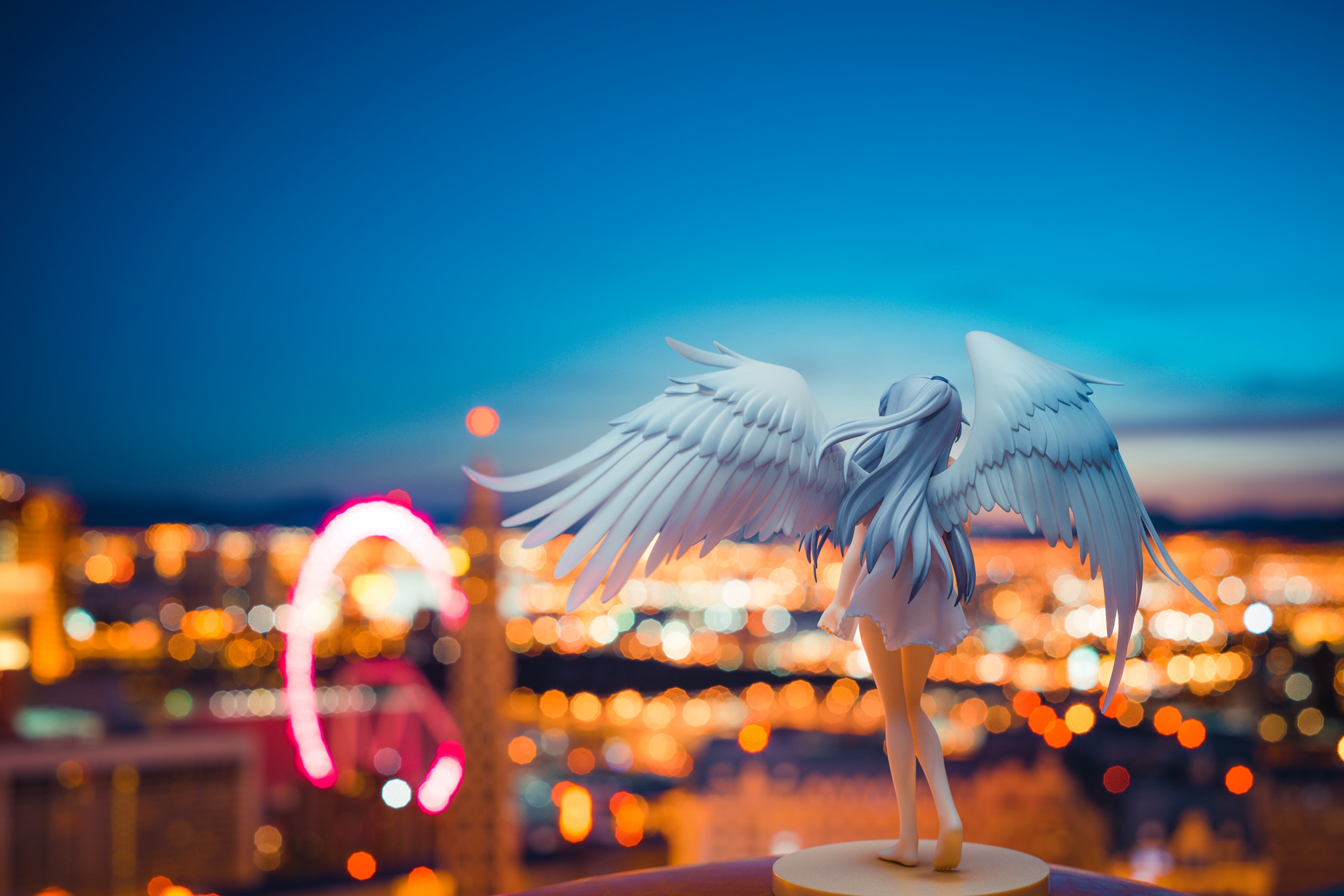 E 50mm F2 sample photo. Angel in sin city photography
