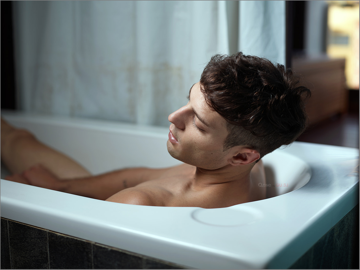 Phase One P65+ sample photo. Sleepless society photography