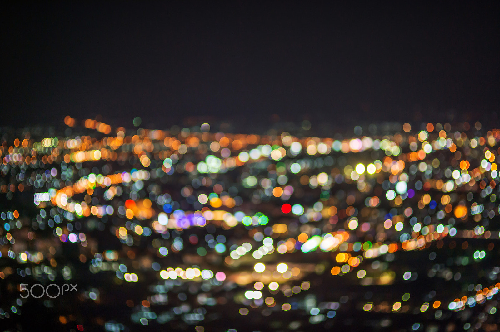 Nikon Df + Sigma 85mm F1.4 EX DG HSM sample photo. Defocus city night view,chiangmai,thailand. photography
