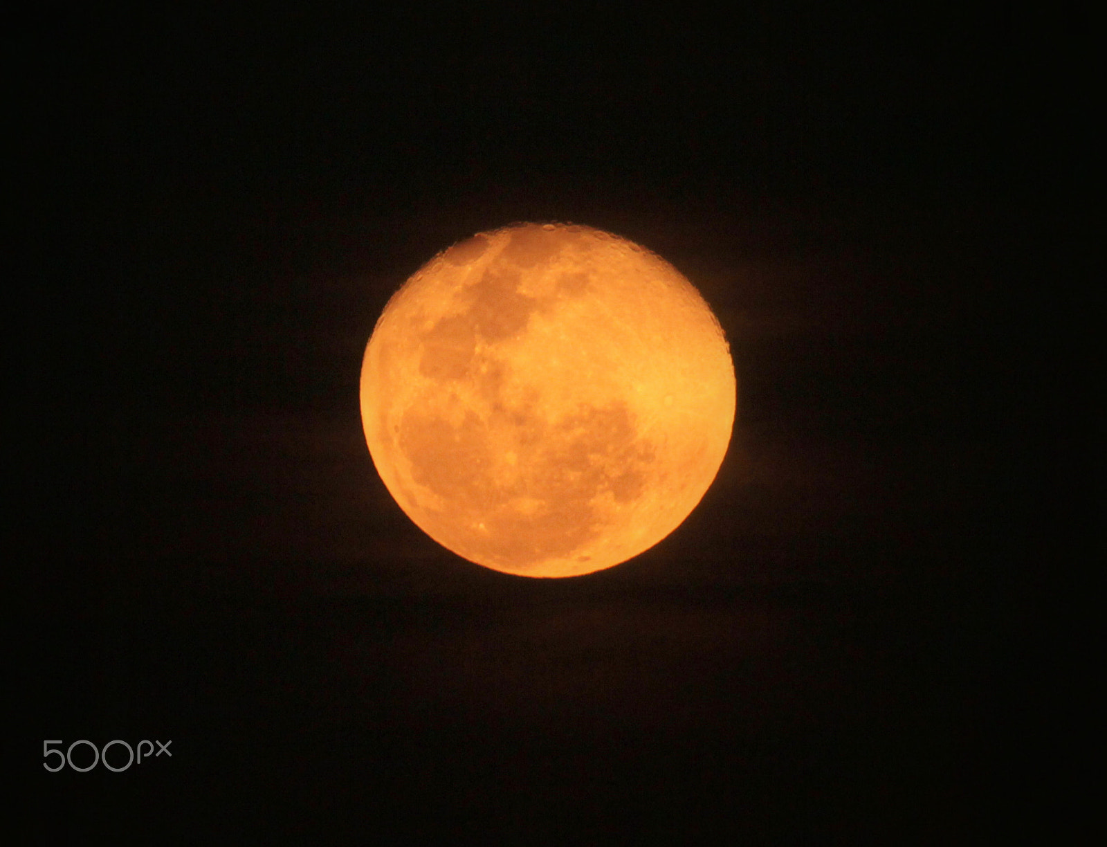 Canon EF 100-400mm F4.5-5.6L IS USM sample photo. Romantic moon photography