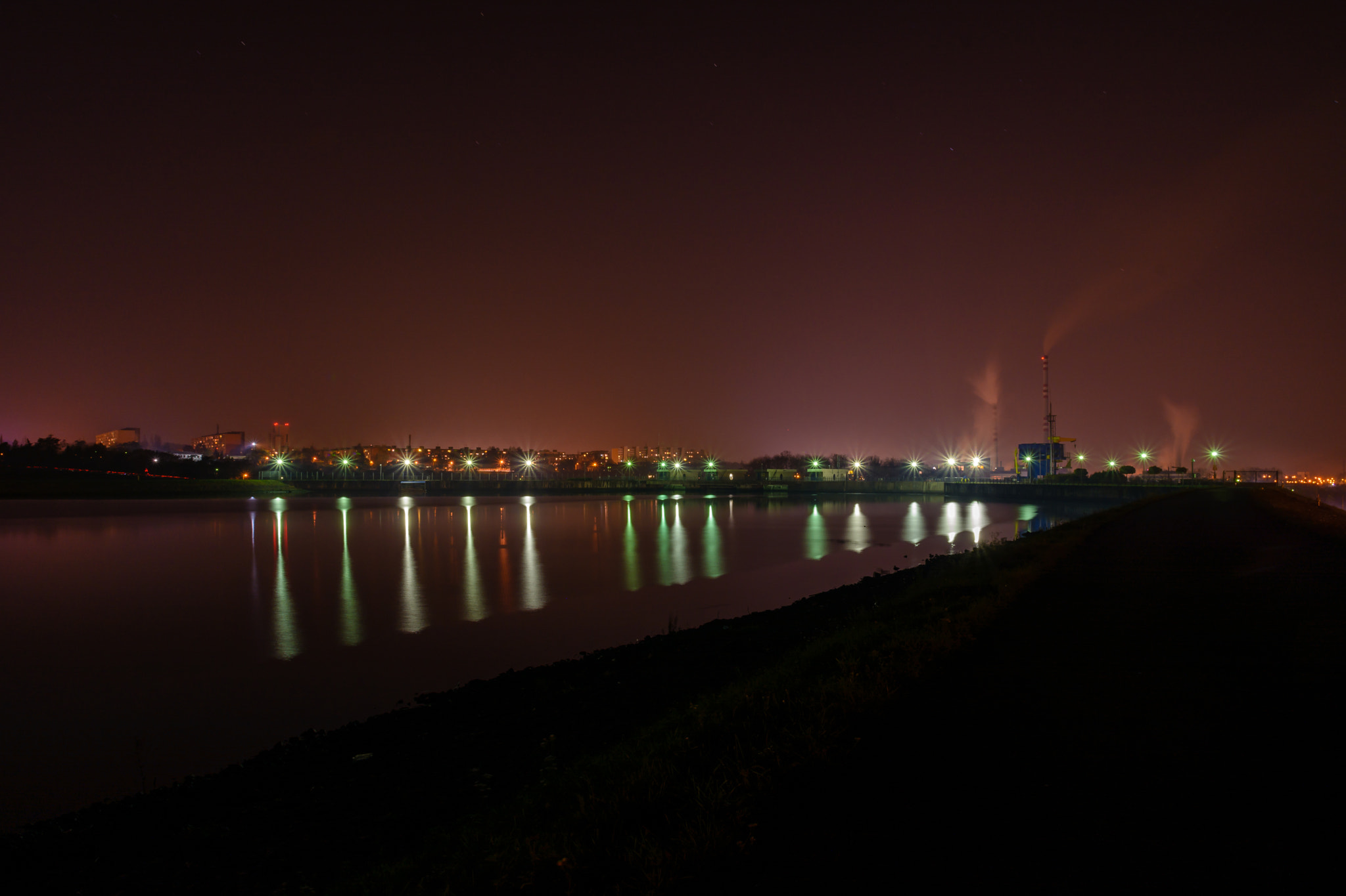 Sigma 17-70mm F2.8-4 DC Macro OS HSM | C sample photo. Night city 1 photography