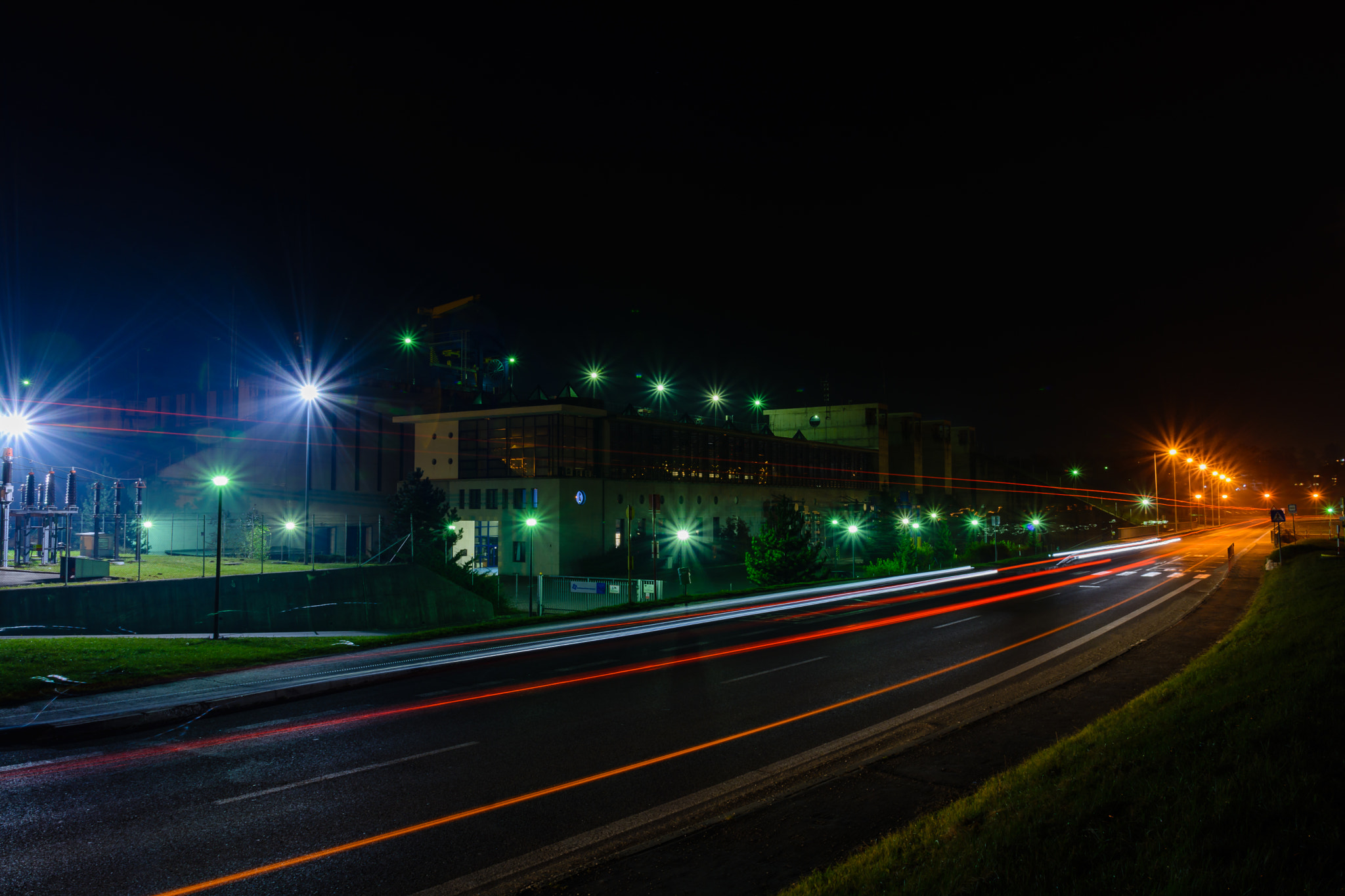 Sigma 17-70mm F2.8-4 DC Macro OS HSM | C sample photo. Night city 2 photography
