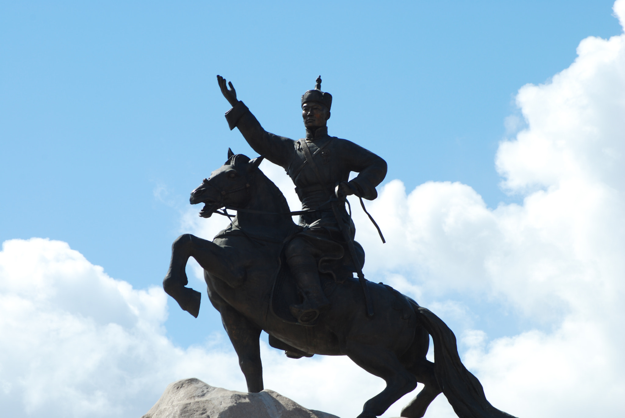 Nikon AF Nikkor 70-300mm F4-5.6G sample photo. Statue.... photography