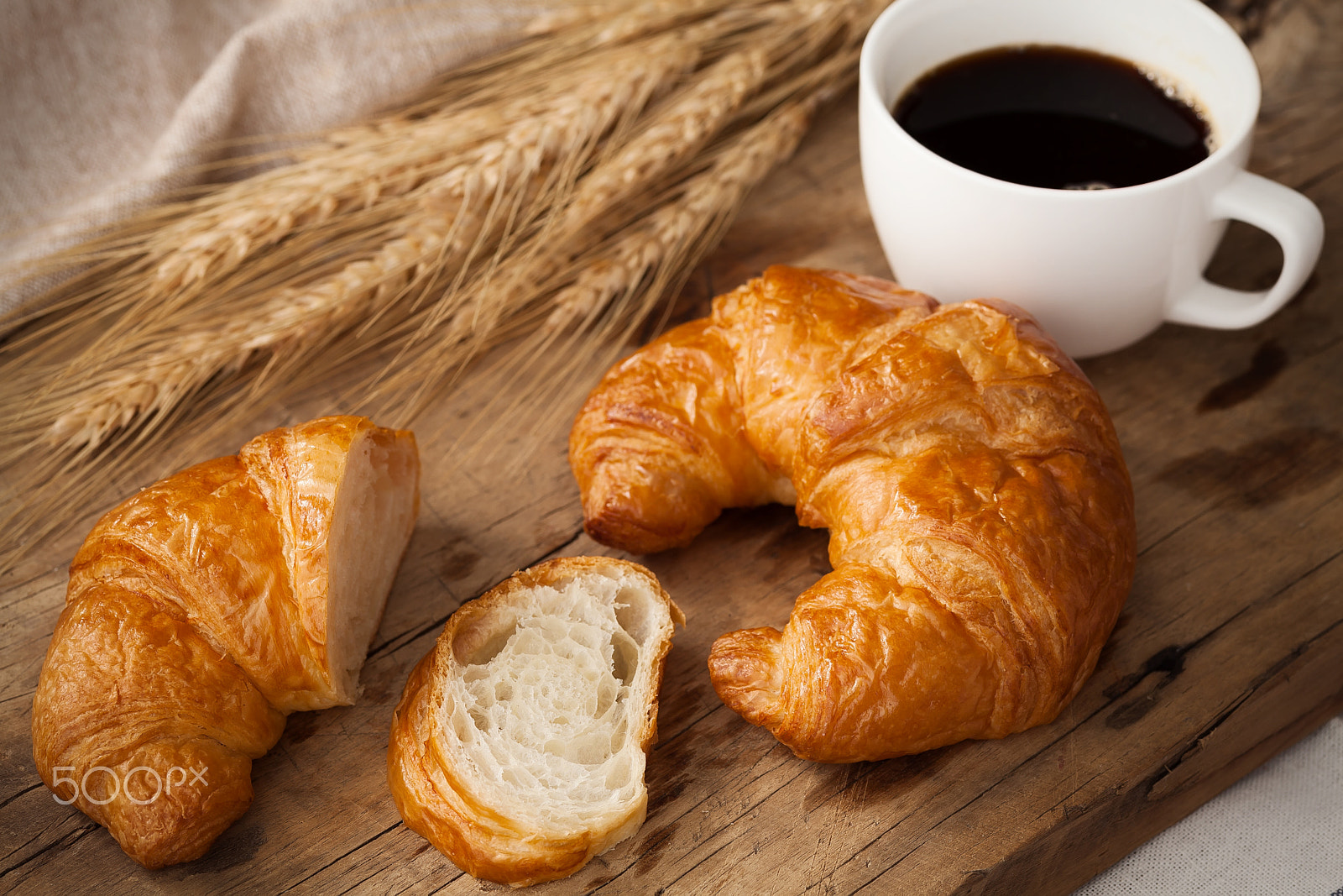Canon EOS 5D Mark II + ZEISS Makro-Planar T* 100mm F2 sample photo. Tasty croissant and coffee still life rustic photography