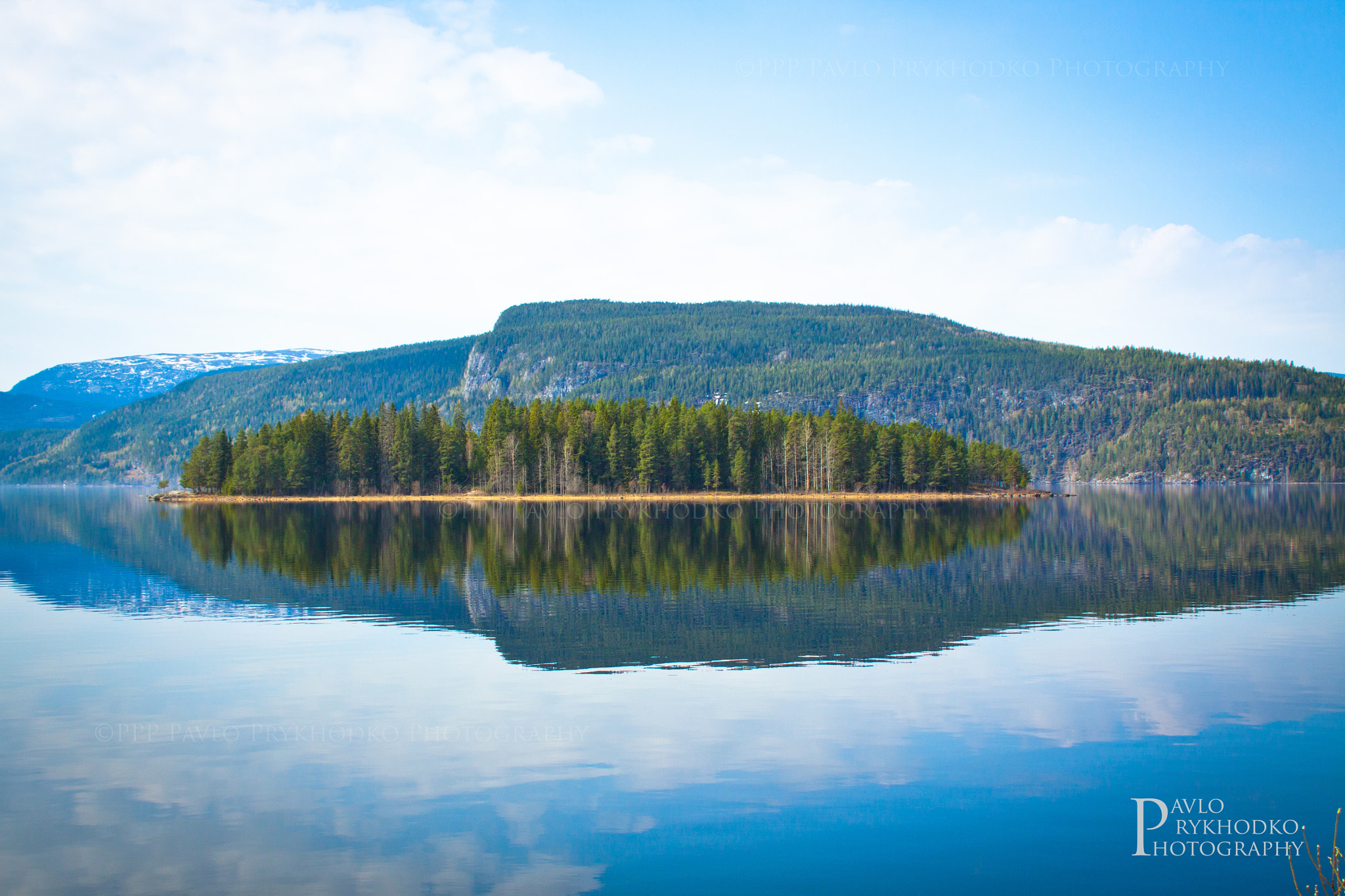 Canon EF-S 18-55mm F3.5-5.6 sample photo. Remote forest photography