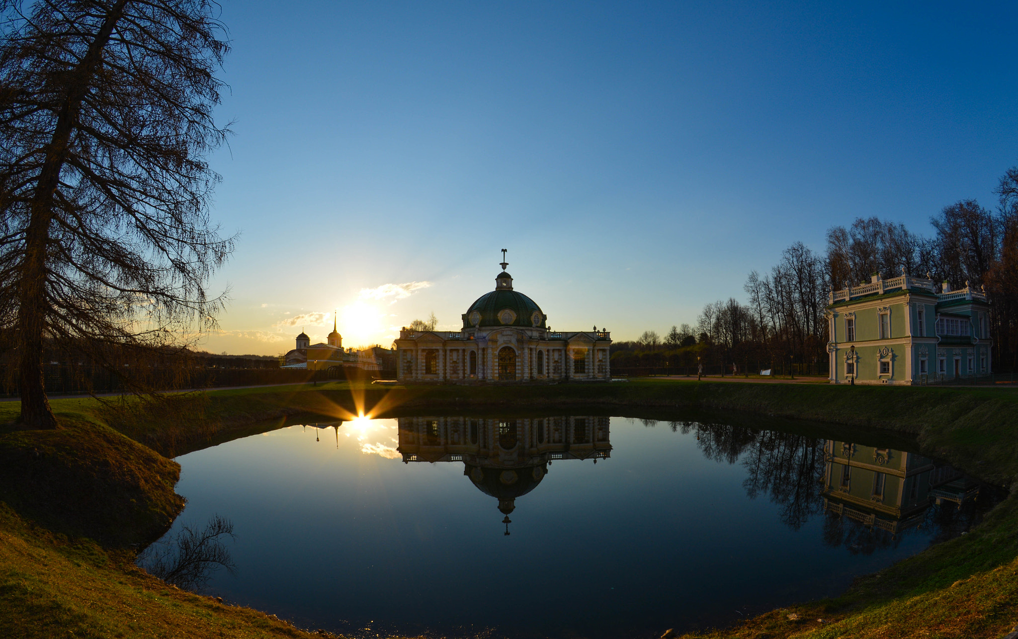 Nikon D5200 + Samyang 8mm F3.5 Aspherical IF MC Fisheye sample photo. Moscow. museum. kuskovo. photography