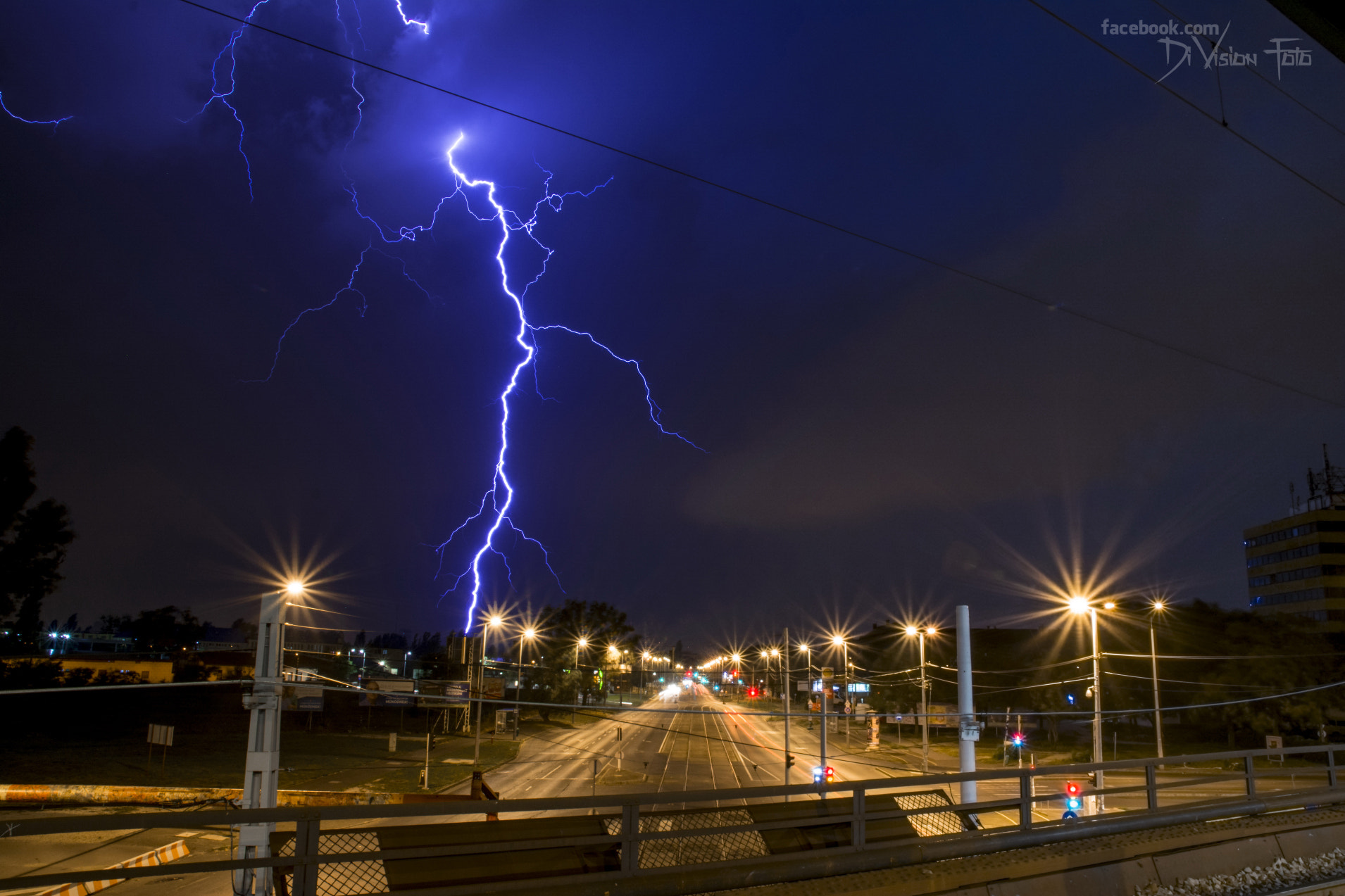 Nikon D5200 + Sigma 17-70mm F2.8-4 DC Macro OS HSM | C sample photo. Stormy night photography