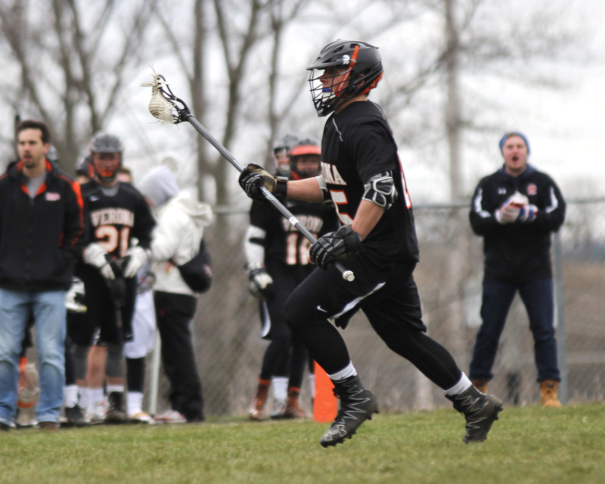 Tamron SP AF 70-200mm F2.8 Di LD (IF) MACRO sample photo. Verona varsity lacrosse vs sun prairie photography