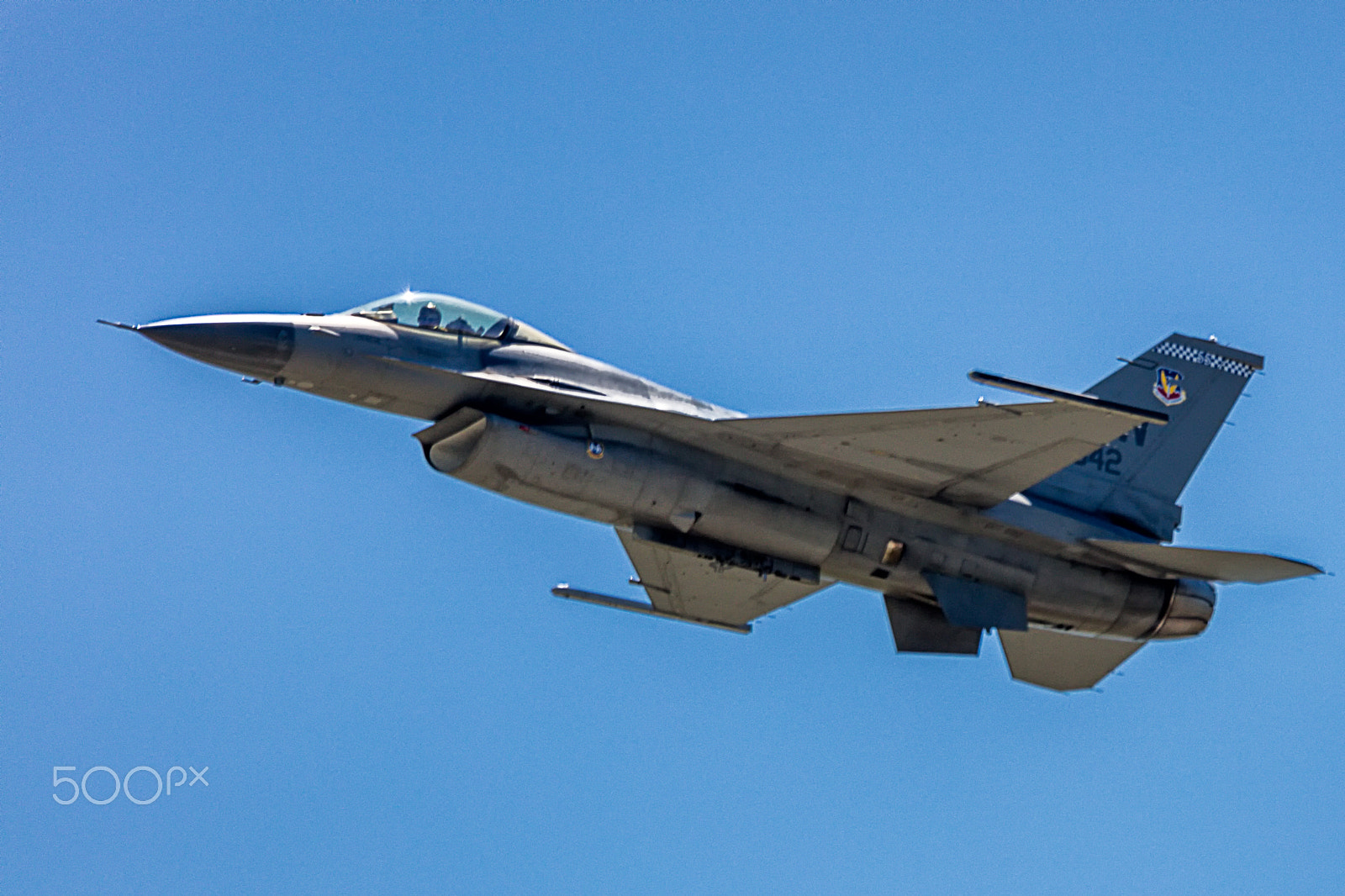Sigma 150-600mm F5-6.3 DG OS HSM | C sample photo. F-16 viper smokey mountain air show photography